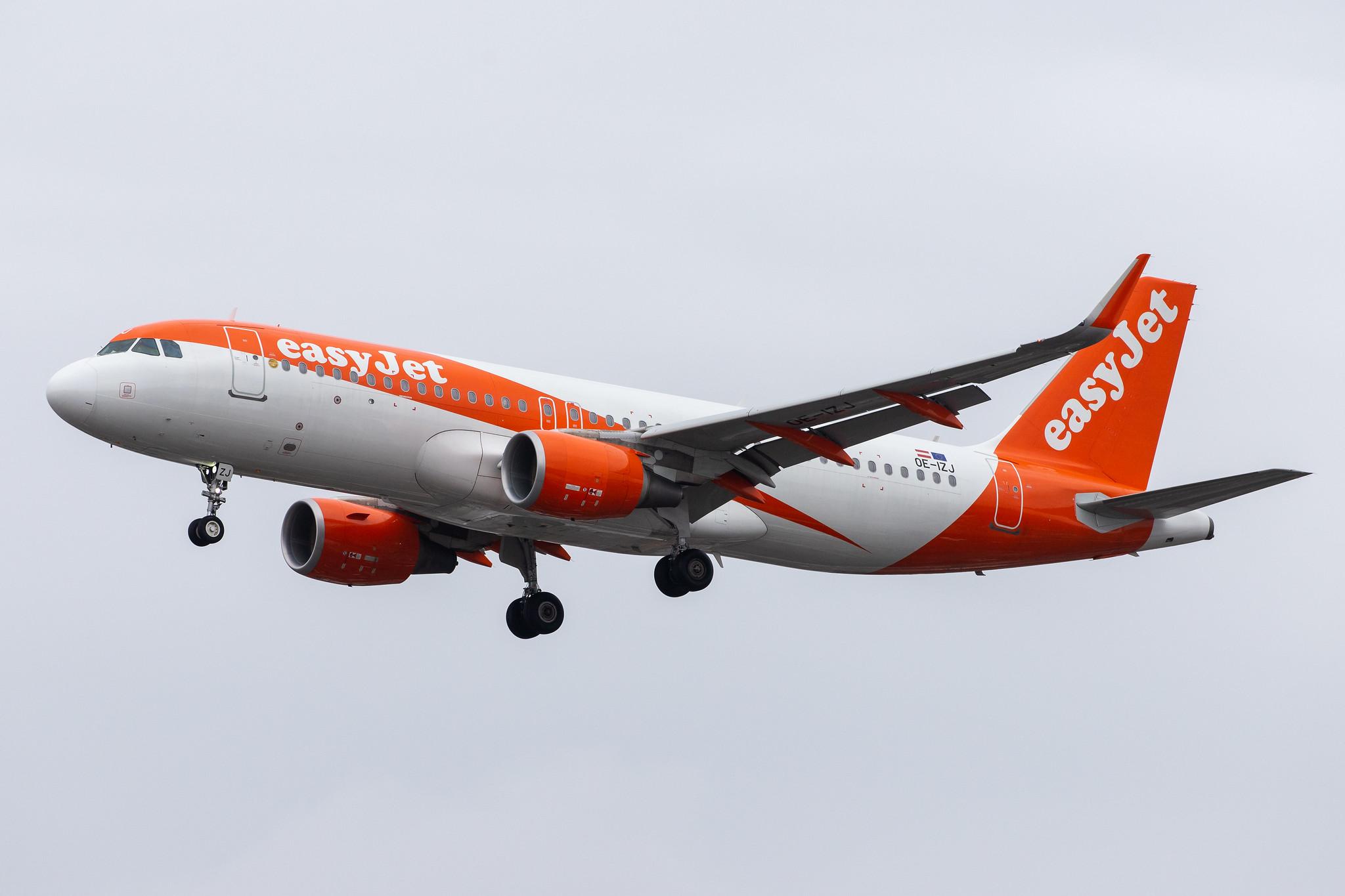 Flughafen Berlin Tegel (TXL): easyJet (U2 / EZY) | Operator: easyJet Europe |  Airbus A320-214 A320 | OE-IZJ | MSN 6902