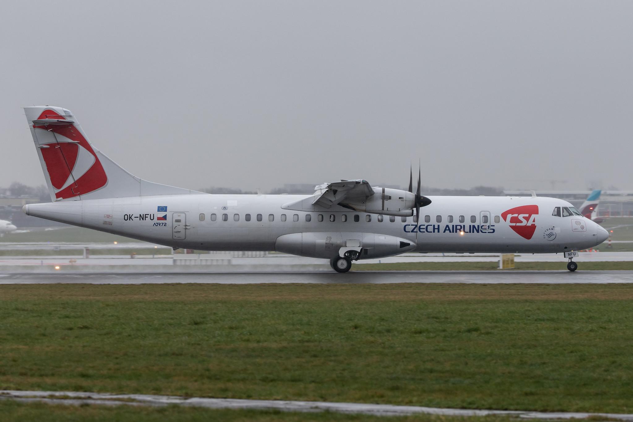 Hamburg Airport Apron: Czech Airlines (OK / CSA) |  ATR 72-500 AT75 | OK-NFU | MSN 789