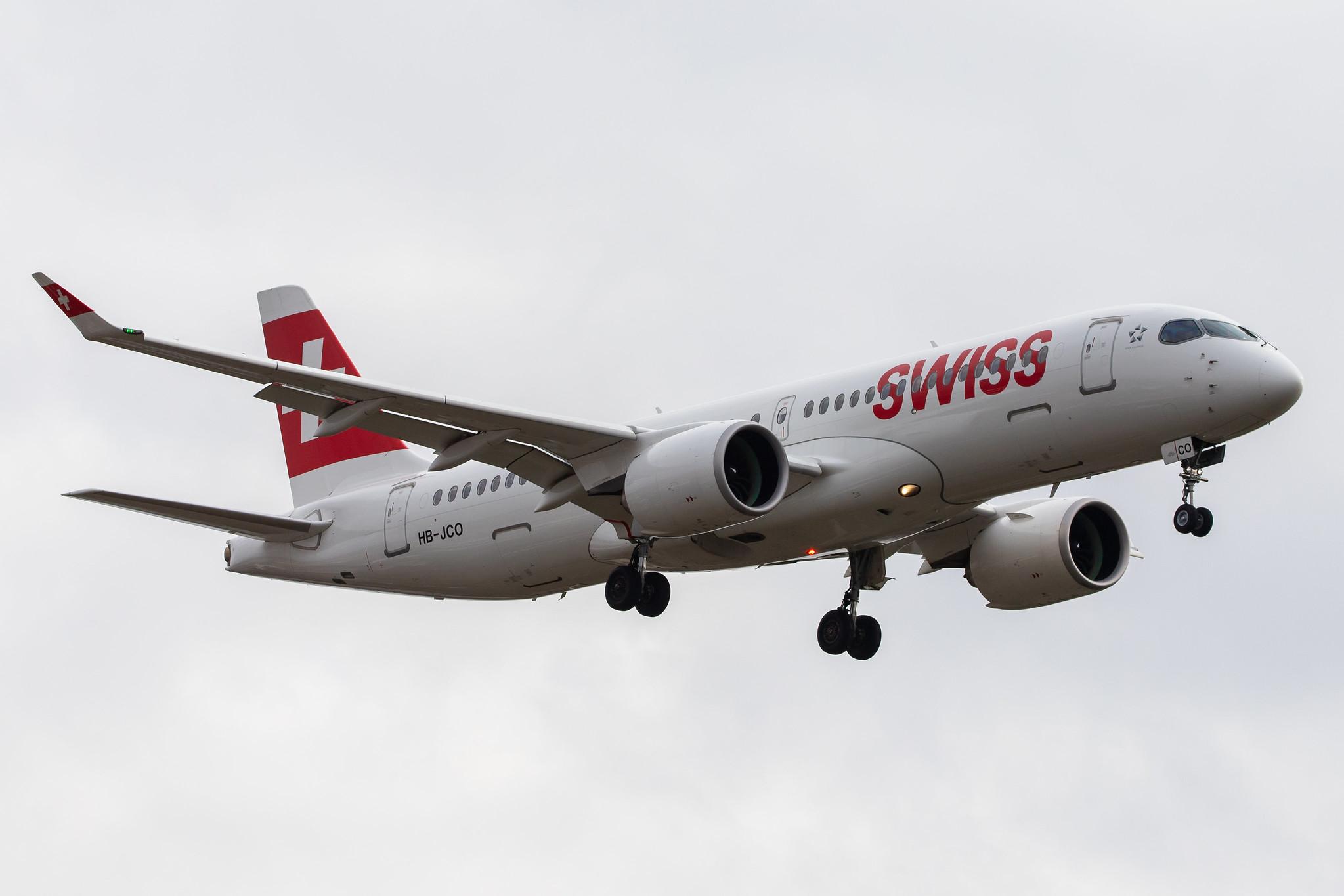 Flughafen Berlin Tegel (TXL): Swiss (LX / SWR) |  Airbus A220-300 BCS3 | HB-JCO | MSN 55033