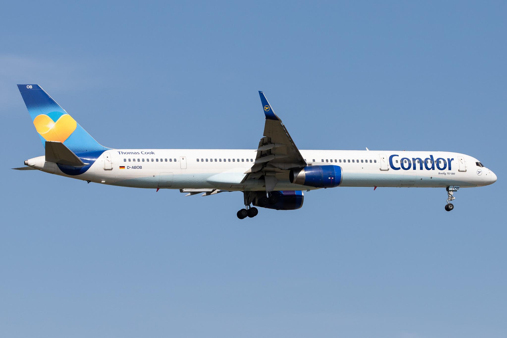 Frankfurt Airport: Condor (DE / CFG) |  Boeing 757-330 B753 | D-ABOB | MSN 29017