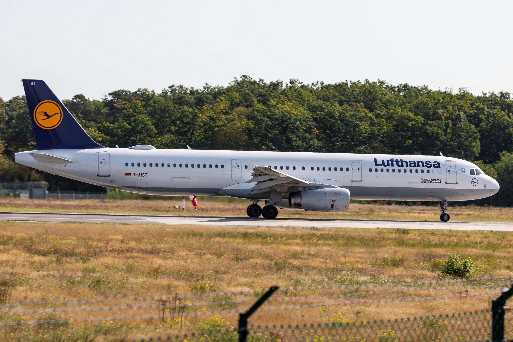 Frankfurt Airport: Lufthansa (LH / DLH) |  Airbus A321-231 A321 | D-AIST | MSN 4005