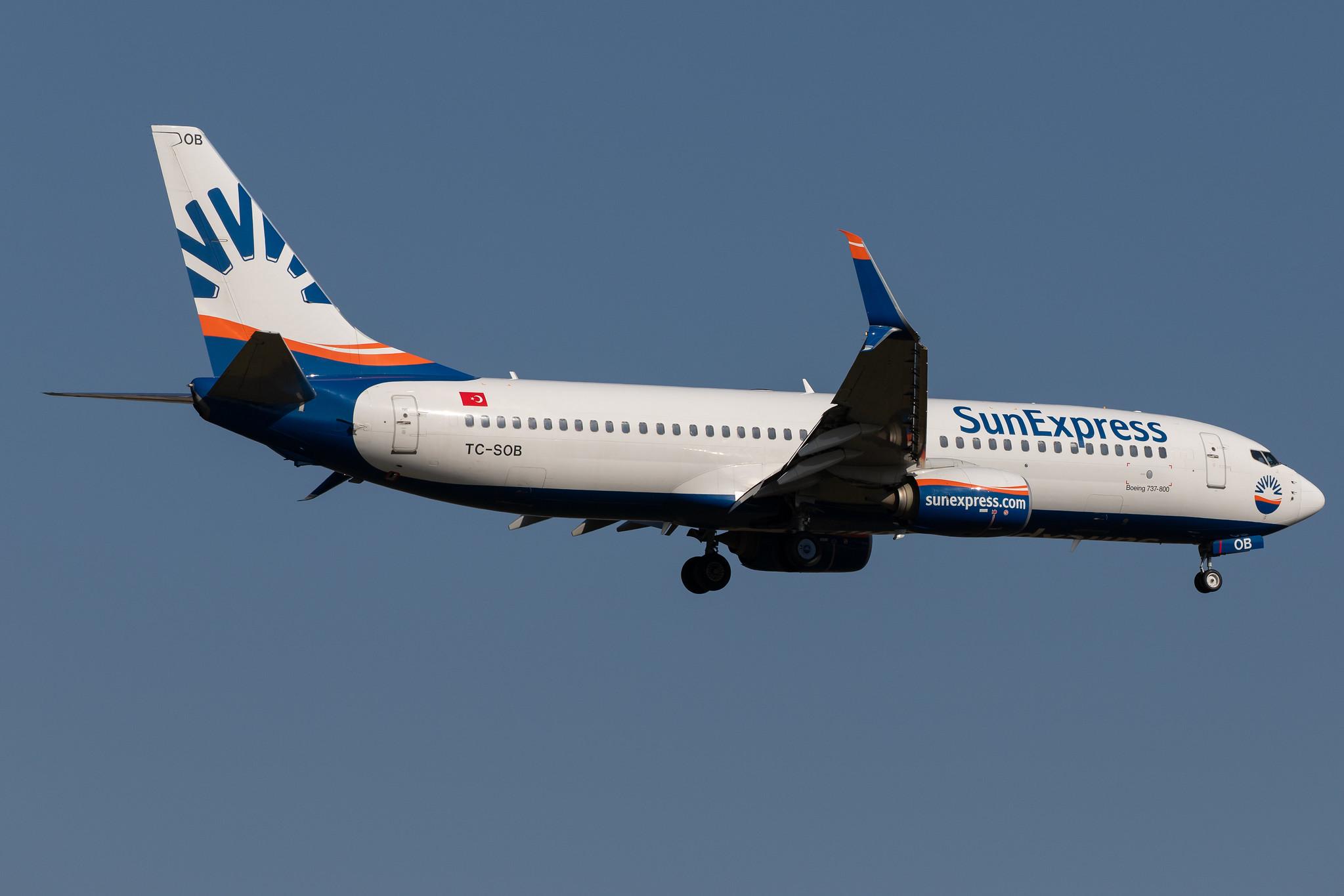 Frankfurt Airport: SunExpress (XQ / SXS) |  Boeing 737-8HC B738 | TC-SOB | MSN 61175