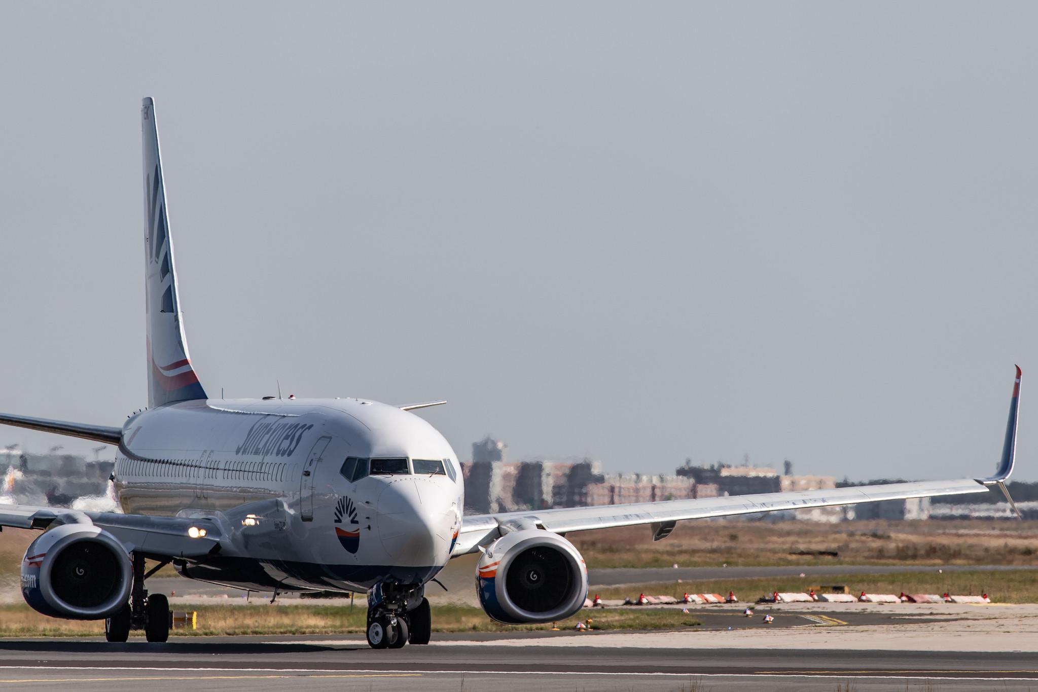 Frankfurt Airport: SunExpress (XQ / SXS) |  Boeing 737-8HC B738 | TC-SEK | MSN 61172