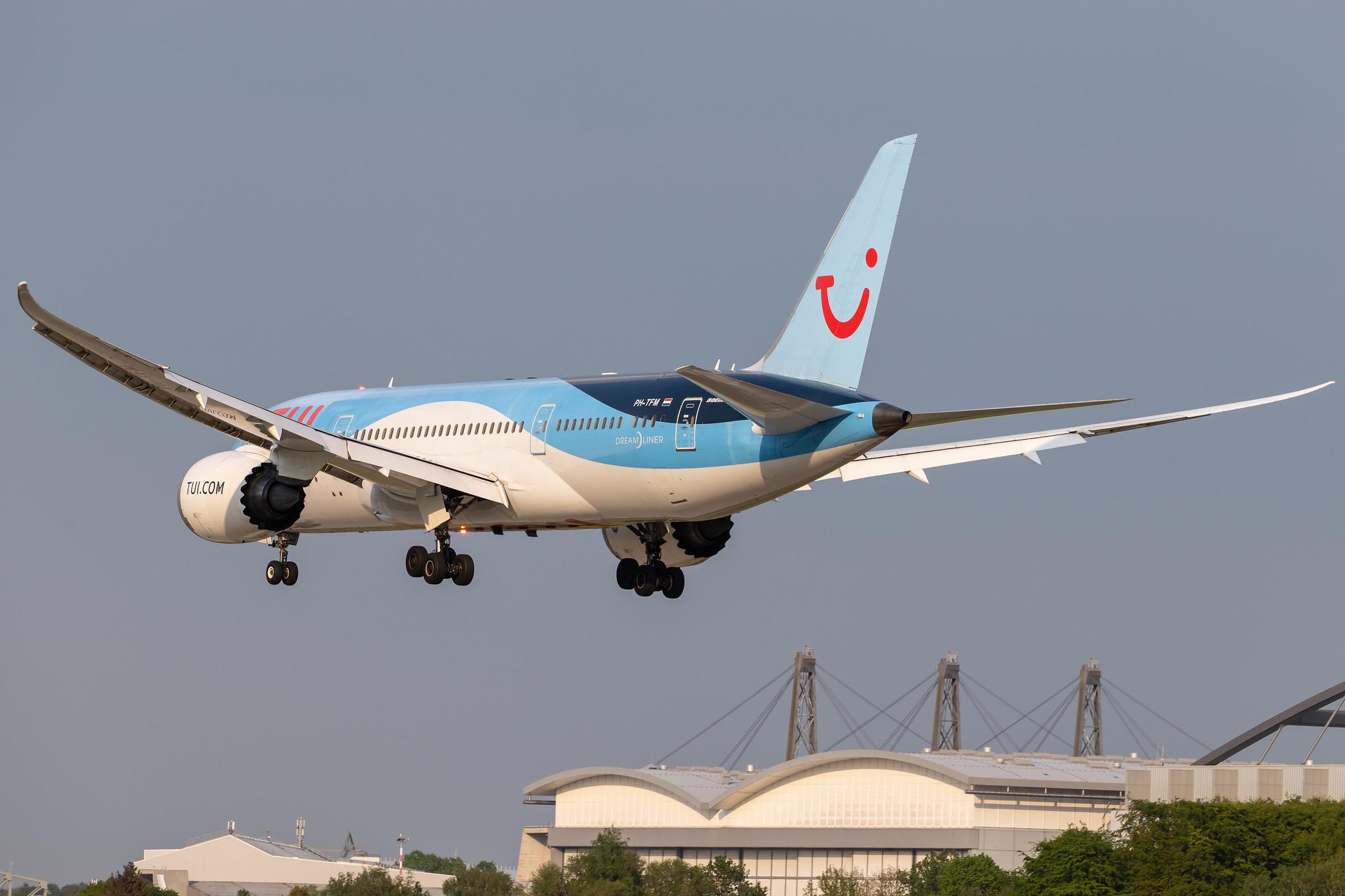 Hamburg Airport: TUI (X3 / TUI) | Operator: TUI fly Netherlands |  Boeing 787-8 Dreamliner B788 | PH-TFM | MSN 36429