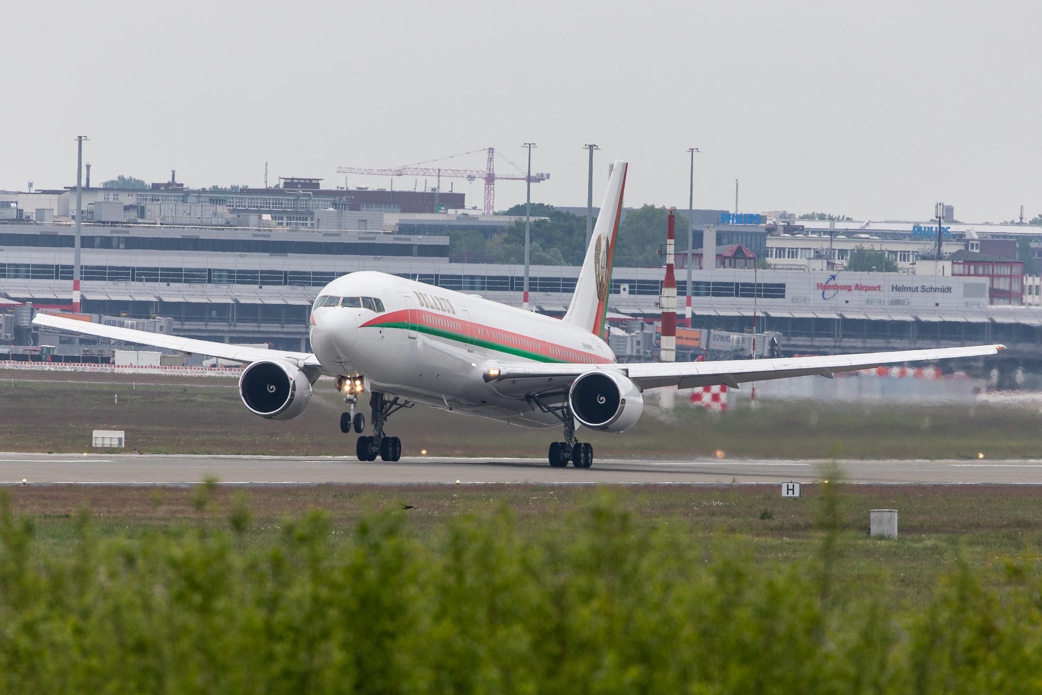 Hamburg Airport: Belarus Government |  Boeing 767-32KER B763 | EW-001PB | MSN 33968