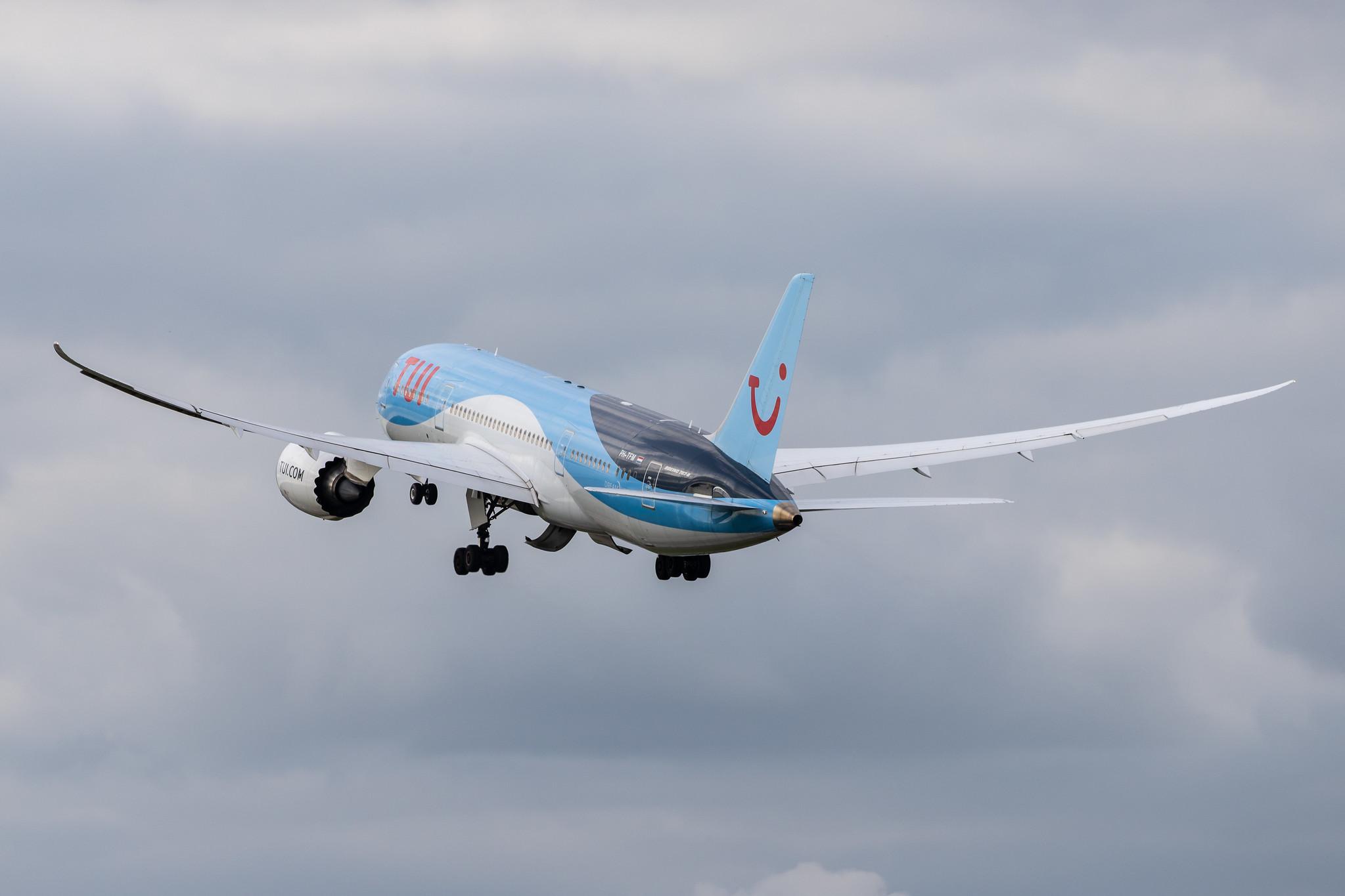 Hamburg Airport: TUI (X3 / TUI) | Operator: TUI fly Netherlands |  Boeing 787-8 Dreamliner B788 | PH-TFM | MSN 36429