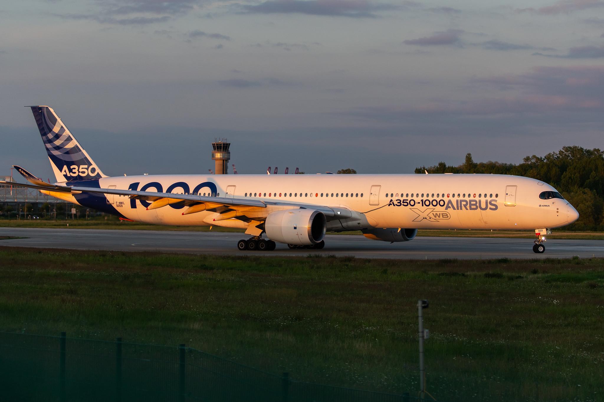 Hamburg Finkenwerder: Airbus (/ AIB) |  Airbus A350-1041 A35K | F-WMIL | MSN 059