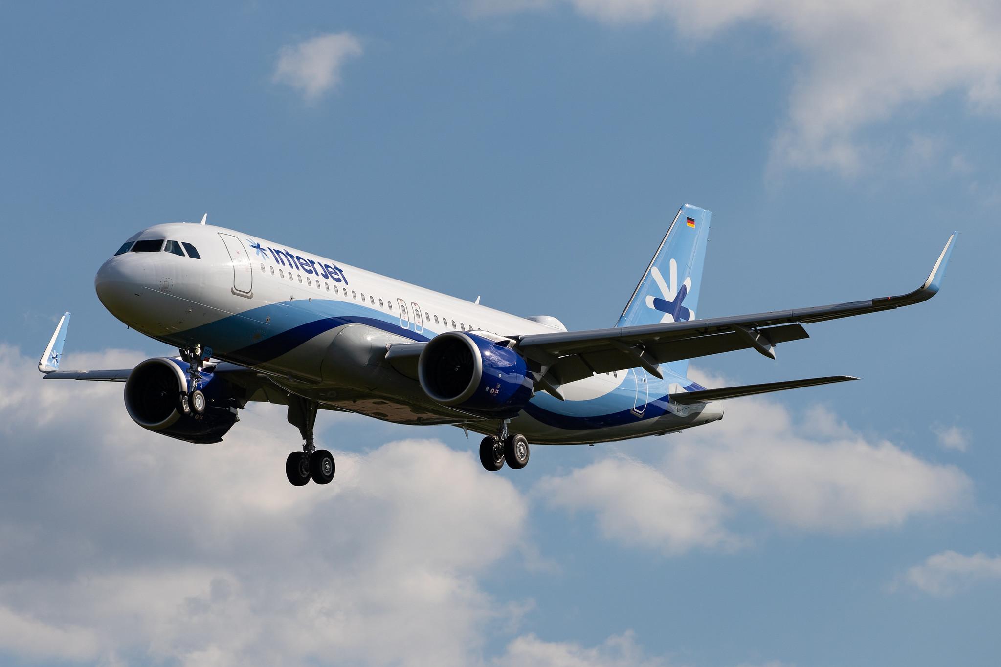 Hamburg Airport: Interjet (4O / AIJ) |  Airbus A320-251N A20N | D-AUBT | MSN 9507