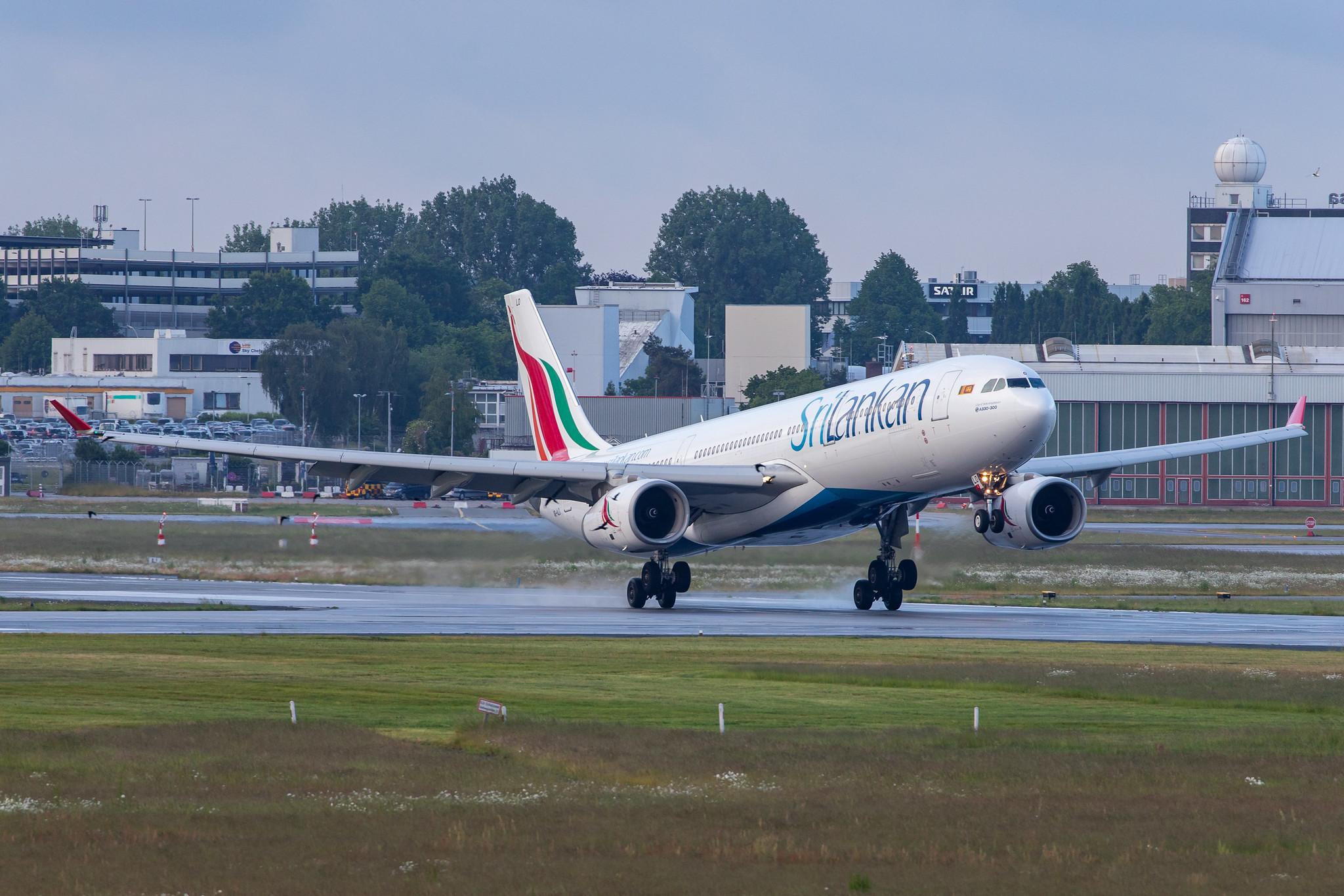 Hamburg Airport: SriLankan Airlines (UL / ALK) |  Airbus A330-343 A333 | 4R-ALO | MSN 1650