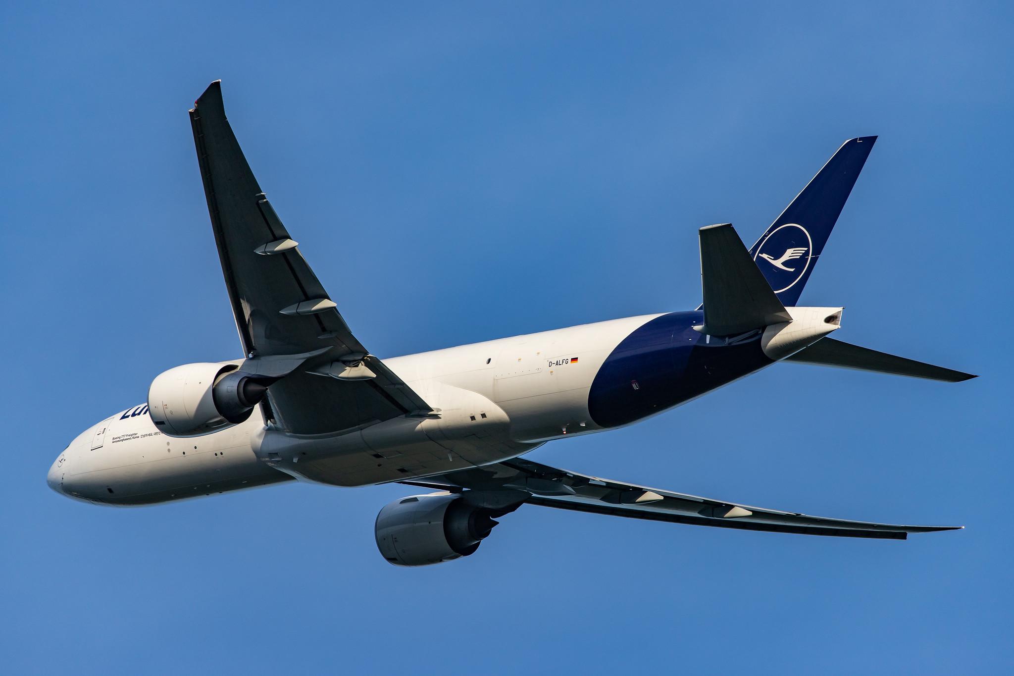 Frankfurt Airport: Lufthansa Cargo (/ GEC) |  Boeing 777-FBT B77L | D-ALFG | MSN 66090