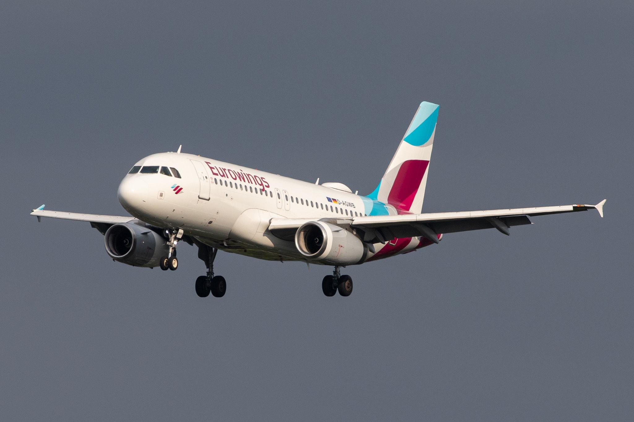 Hamburg Airport: Eurowings (EW / EWG) |  Airbus A319-132 A319 | D-AGWB | MSN 2833