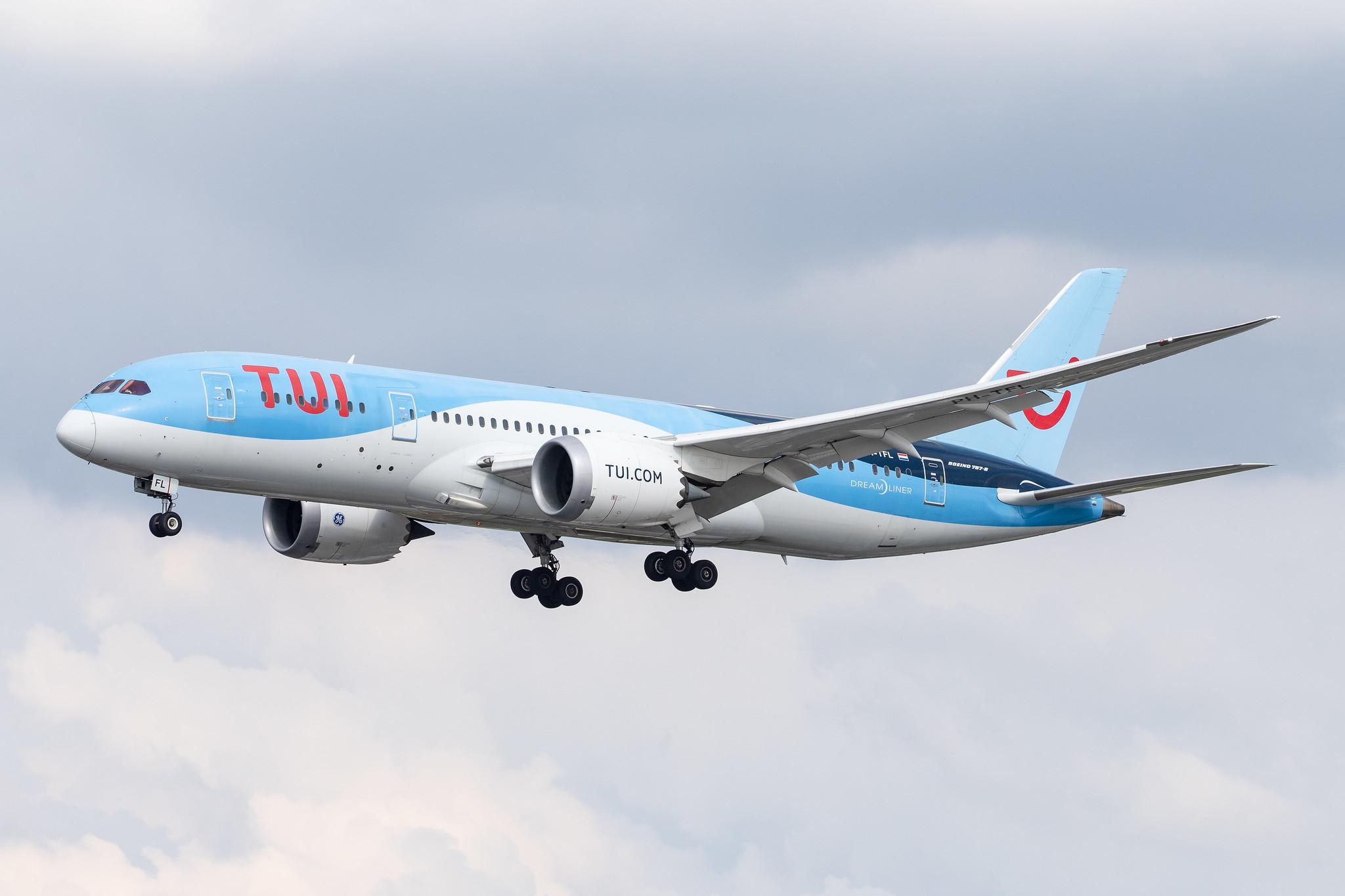 Hamburg Airport: TUI (X3 / TUI) | Operator: TUI fly Netherlands |  Boeing 787-8 Dreamliner B788 | PH-TFL | MSN 37228