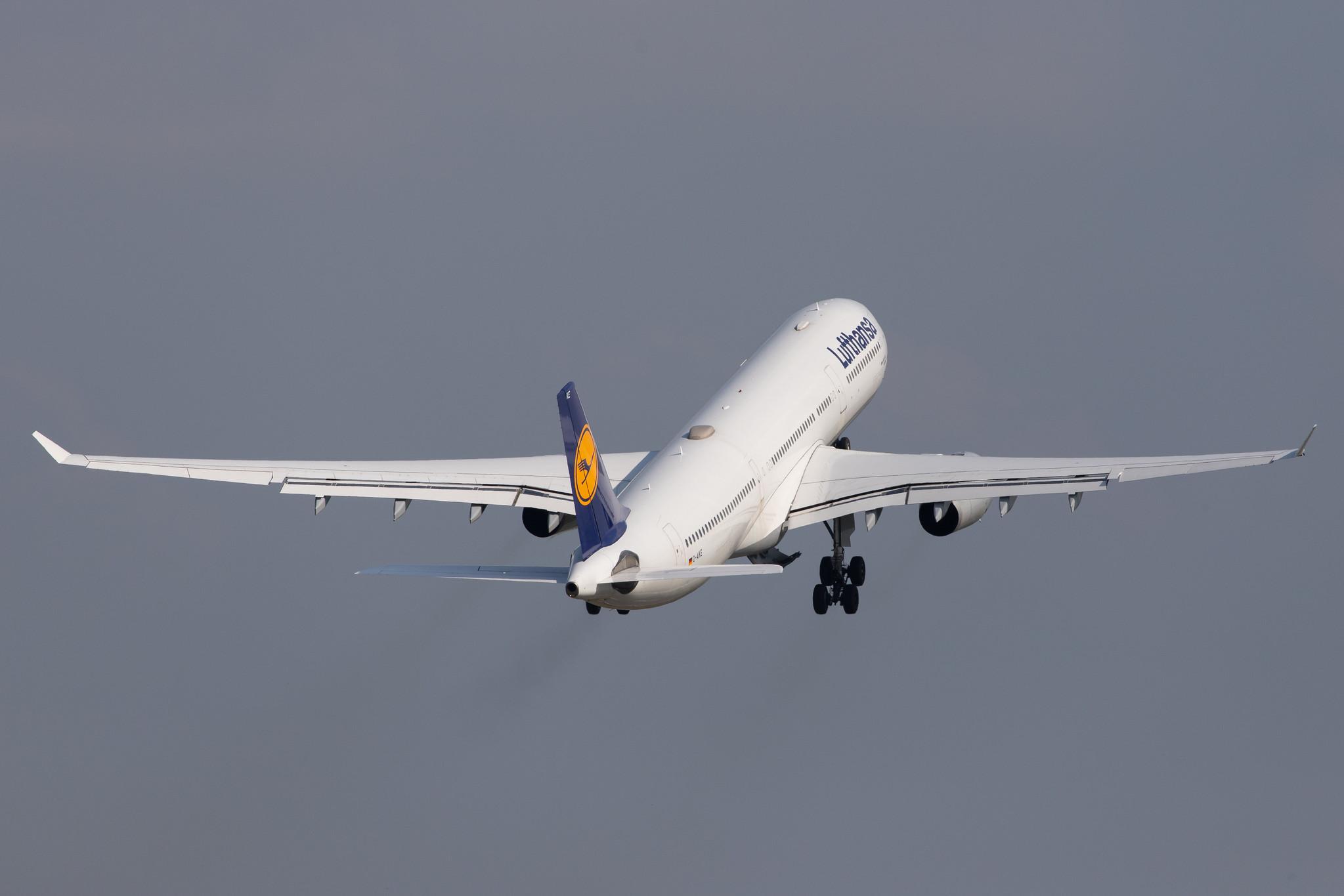 Hamburg Airport: Lufthansa (LH / DLH) |  Airbus A330-343 A333 | D-AIKE | MSN 0636