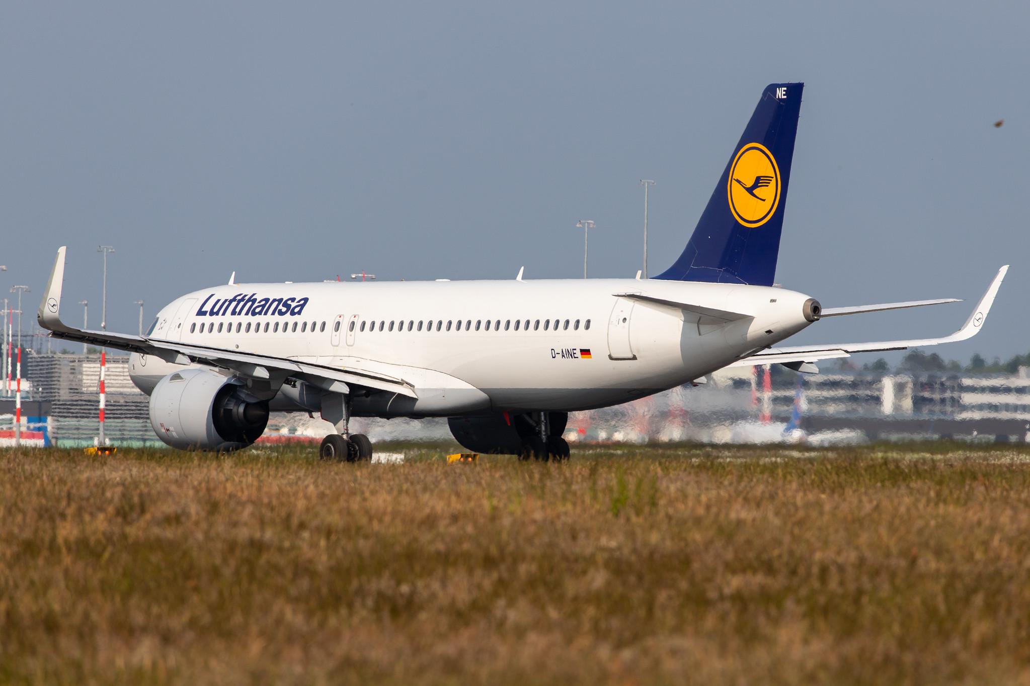 Hamburg Airport: Lufthansa (LH / DLH) |  Airbus A320-271N A20N | D-AINE | MSN 7103