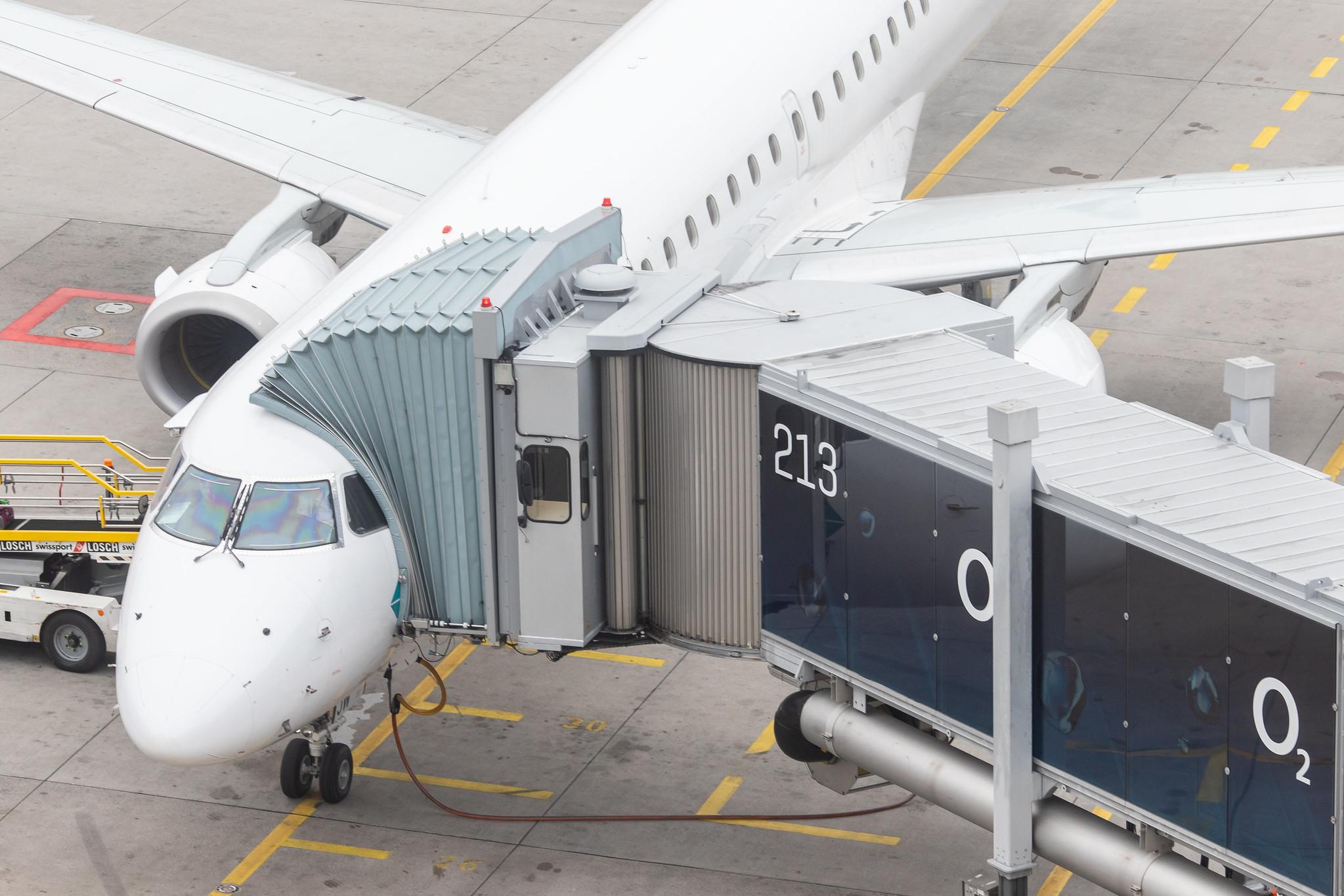Munich Airport: Air Dolomiti (EN / DLA) |  Embraer E195LR E195 | I-ADJW | MSN 19000297