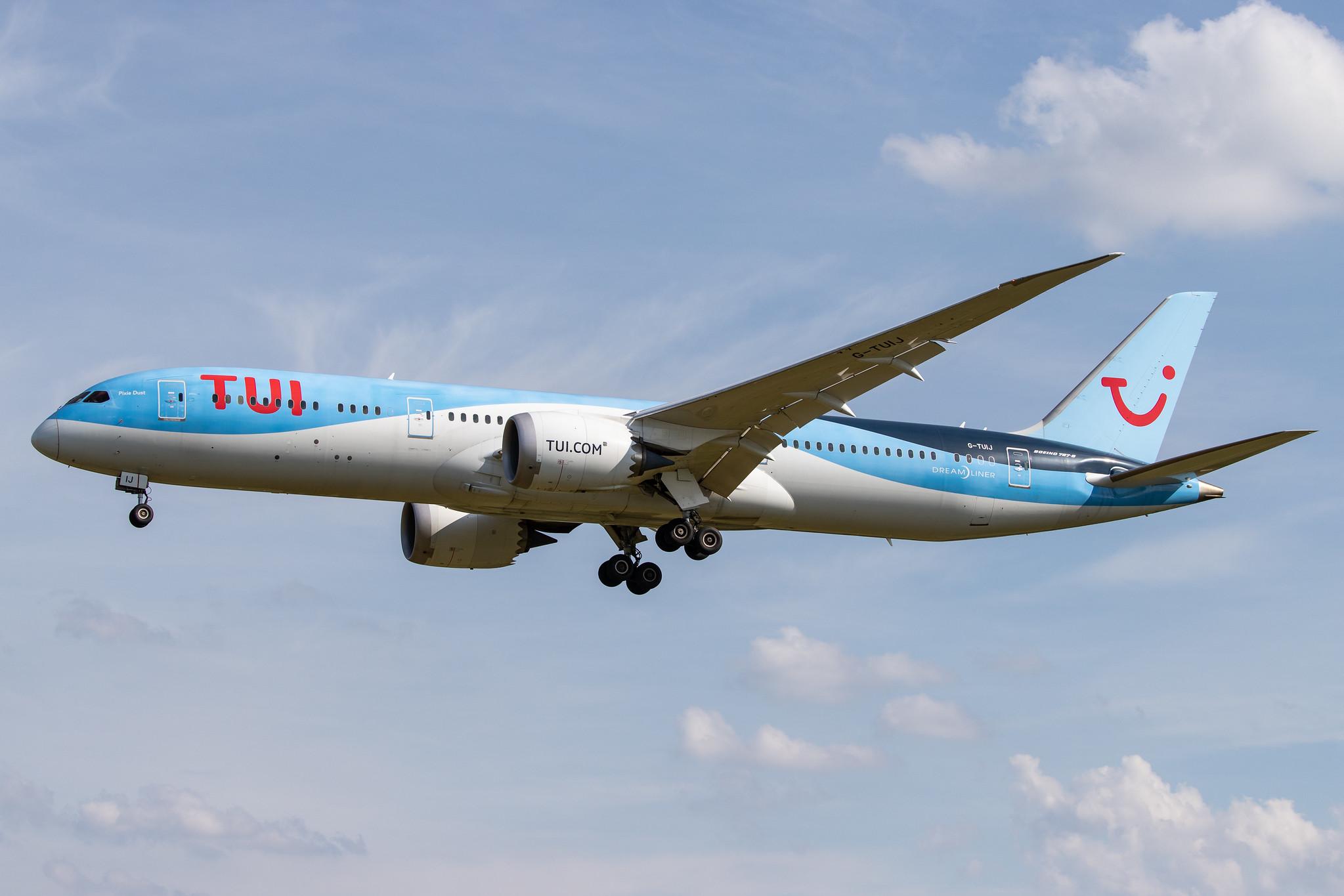 Hamburg Airport: TUI (X3 / TUI) | Operator: TUI Airways |  Boeing 787-9 Dreamliner B789 | G-TUIJ | MSN 44578