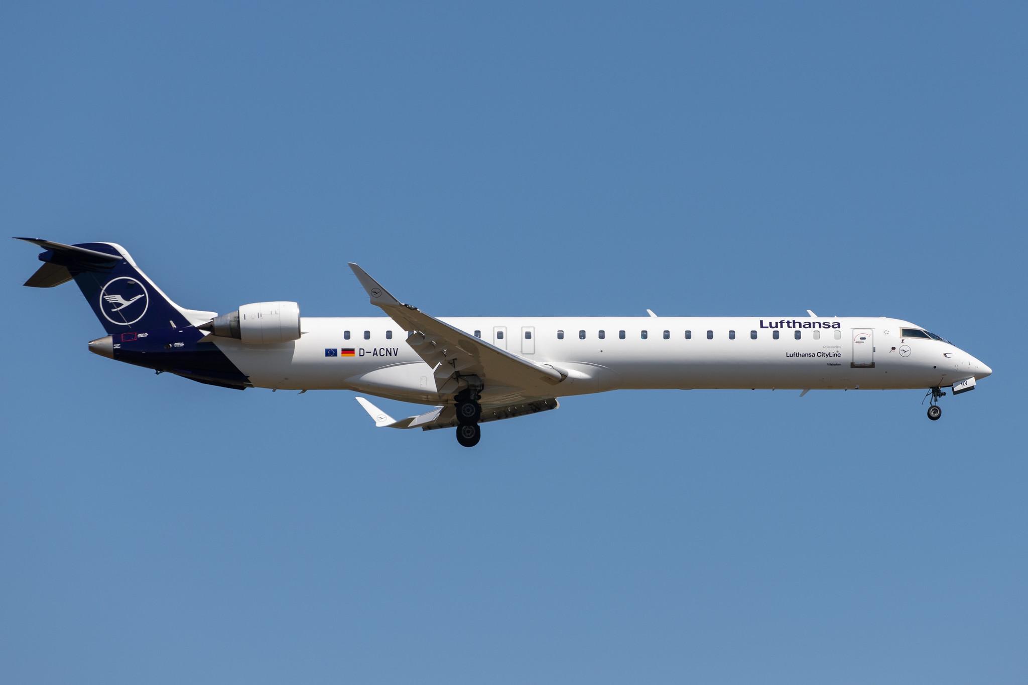 Frankfurt Airport: Lufthansa (LH / DLH) | Operator: Lufthansa CityLine |  Mitsubishi CRJ-900LR CRJ9 | D-ACNV | MSN 15268