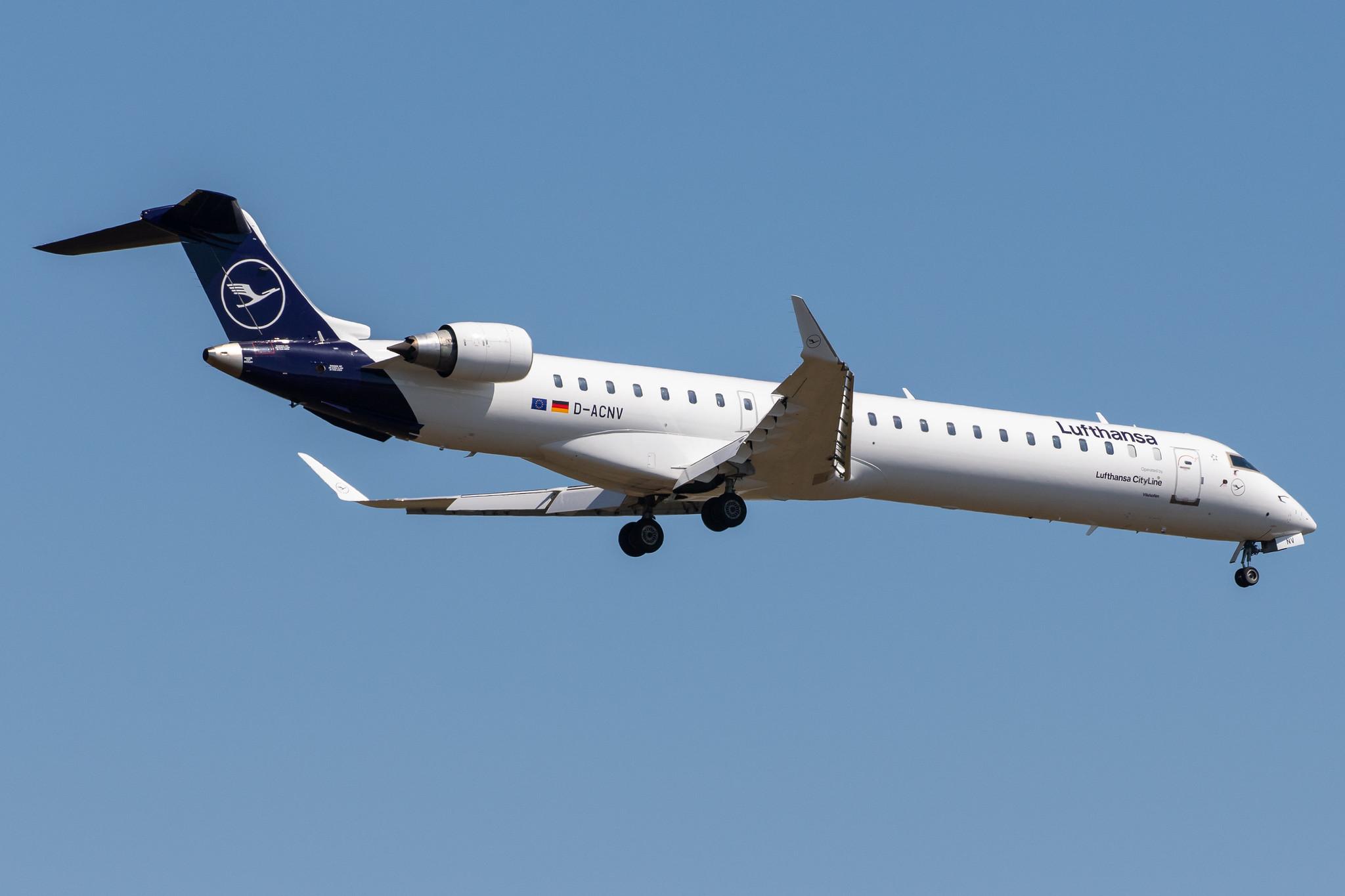 Frankfurt Airport: Lufthansa (LH / DLH) | Operator: Lufthansa CityLine |  Mitsubishi CRJ-900LR CRJ9 | D-ACNV | MSN 15268