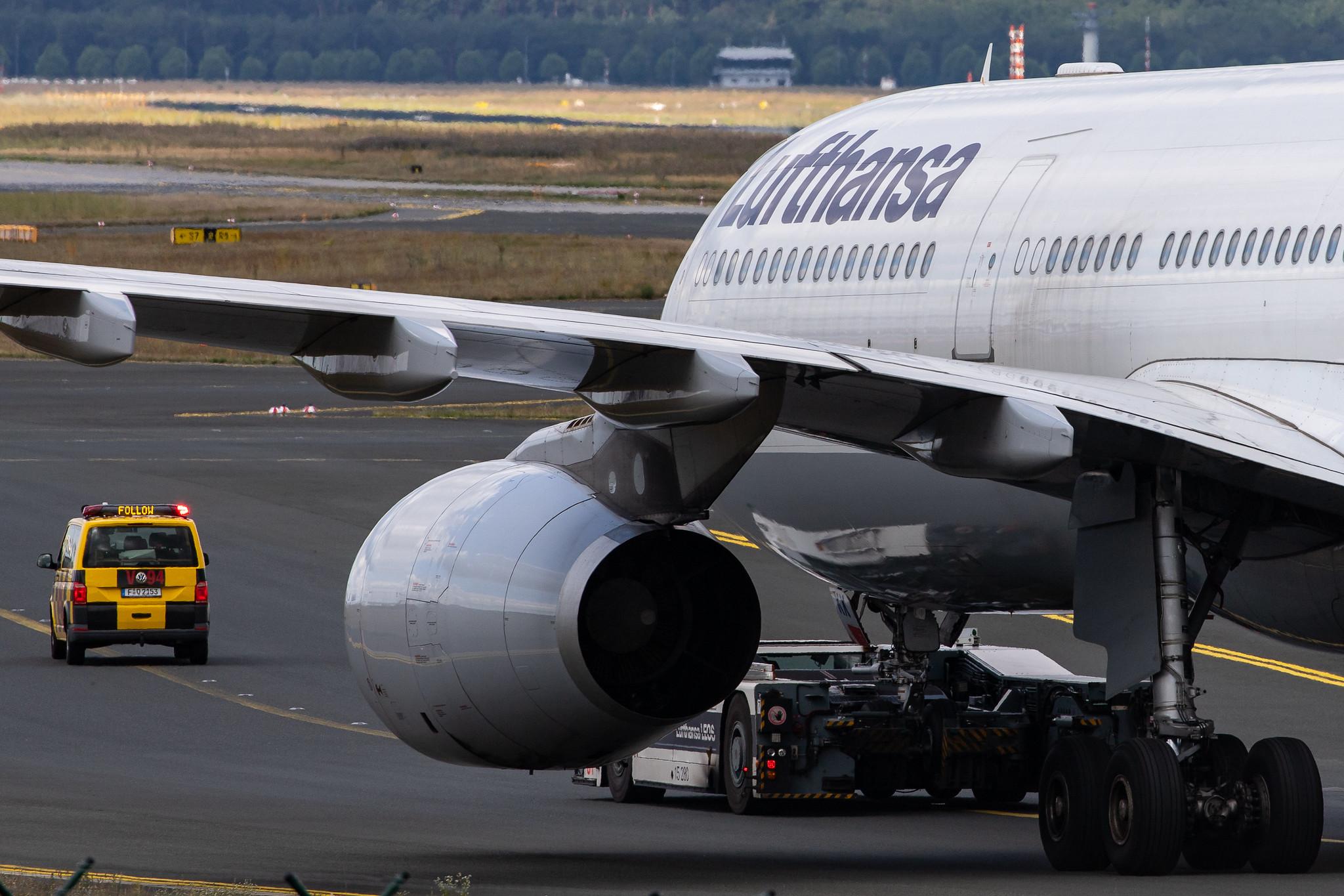 Frankfurt Airport: Lufthansa (LH / DLH) |  Airbus A330-343 A333 | D-AIKK | MSN 0896