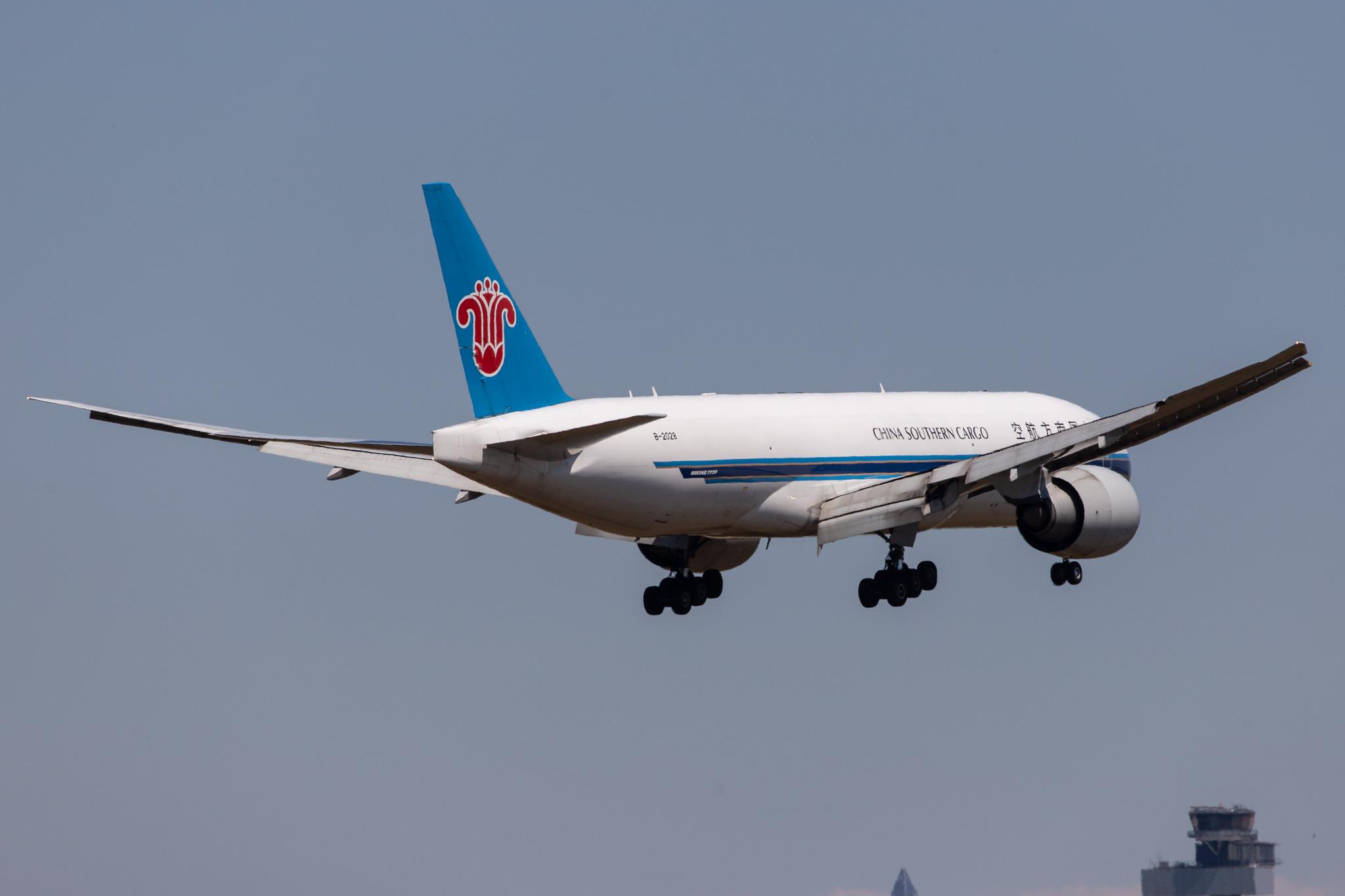 Frankfurt Airport: China Southern Cargo (CZ / CSN) | Operator: China Southern Airlines |  Boeing 777-F1B B77L | B-2028 | MSN 41637