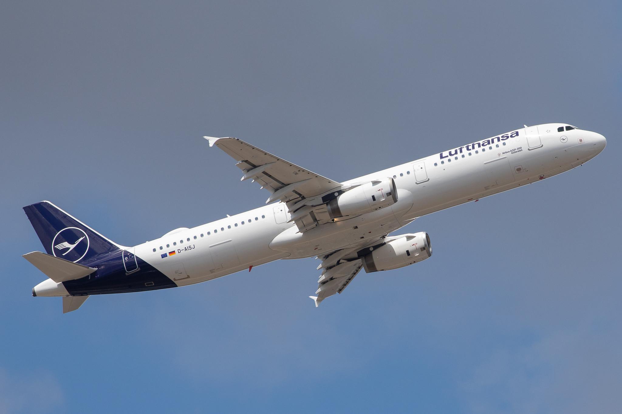 Frankfurt Airport: Lufthansa (LH / DLH) |  Airbus A321-231 A321 | D-AISJ | MSN 3360