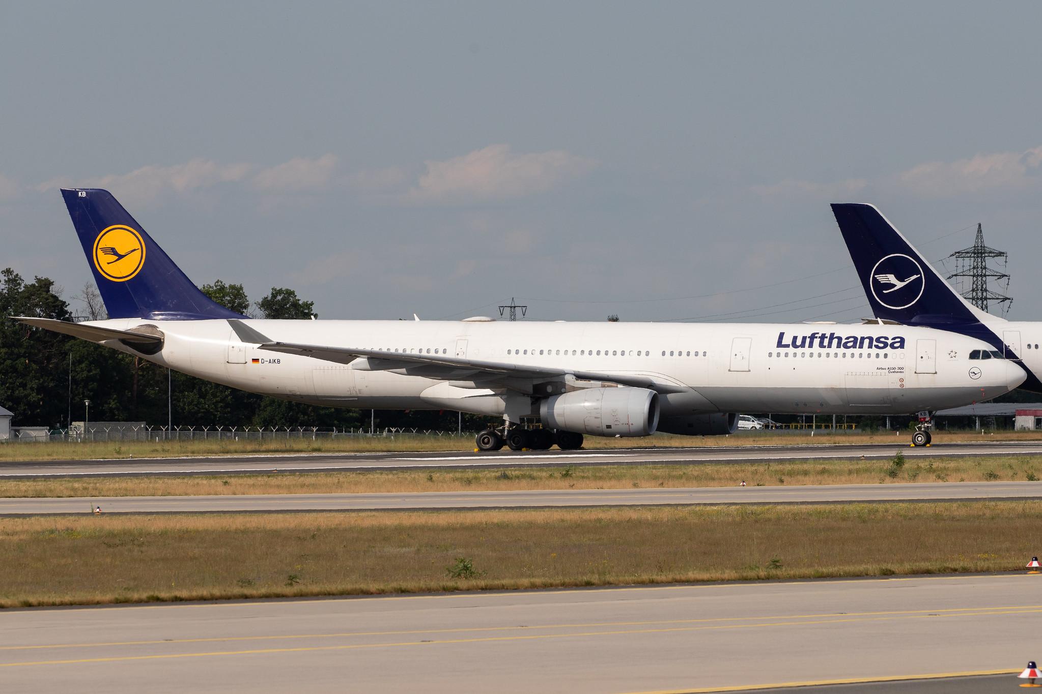 Frankfurt Airport: Lufthansa (LH / DLH) |  Airbus A330-343 A333 | D-AIKB | MSN 0576