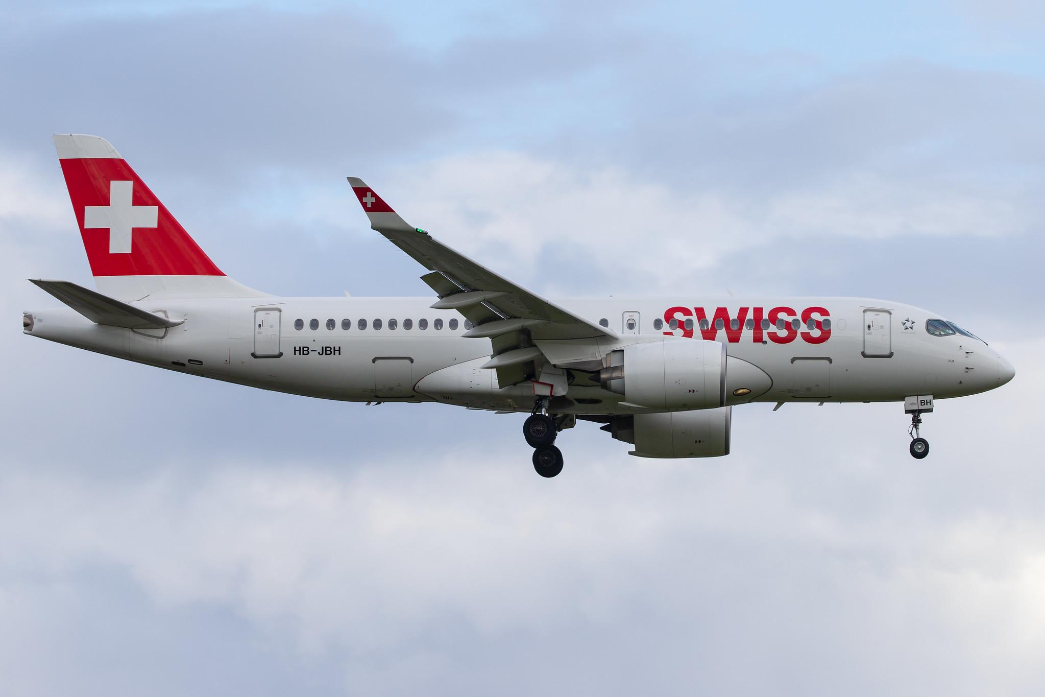 Hamburg Airport: Swiss (LX / SWR) |  Airbus A220-100 BCS1 | HB-JBH | MSN 50017