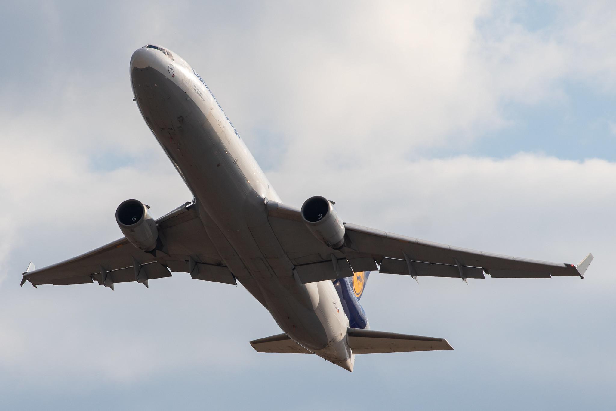 Frankfurt Airport: Lufthansa Cargo (/ GEC) |  McDonnell Douglas MD-11F MD11 | D-ALCI | MSN 48800