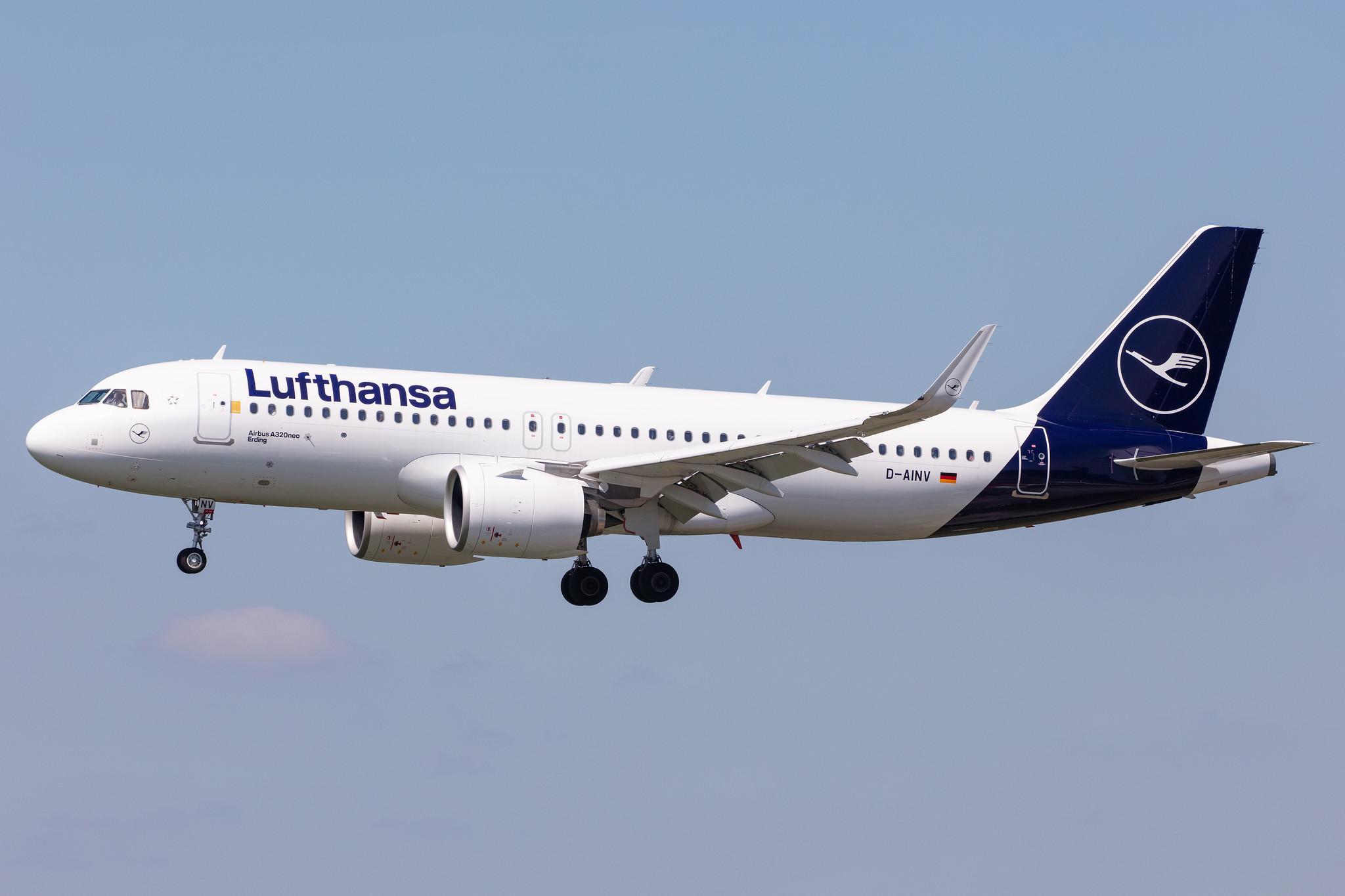 Hamburg Airport: Lufthansa (LH / DLH) |  Airbus A320-271N A20N | D-AINV | MSN 9071