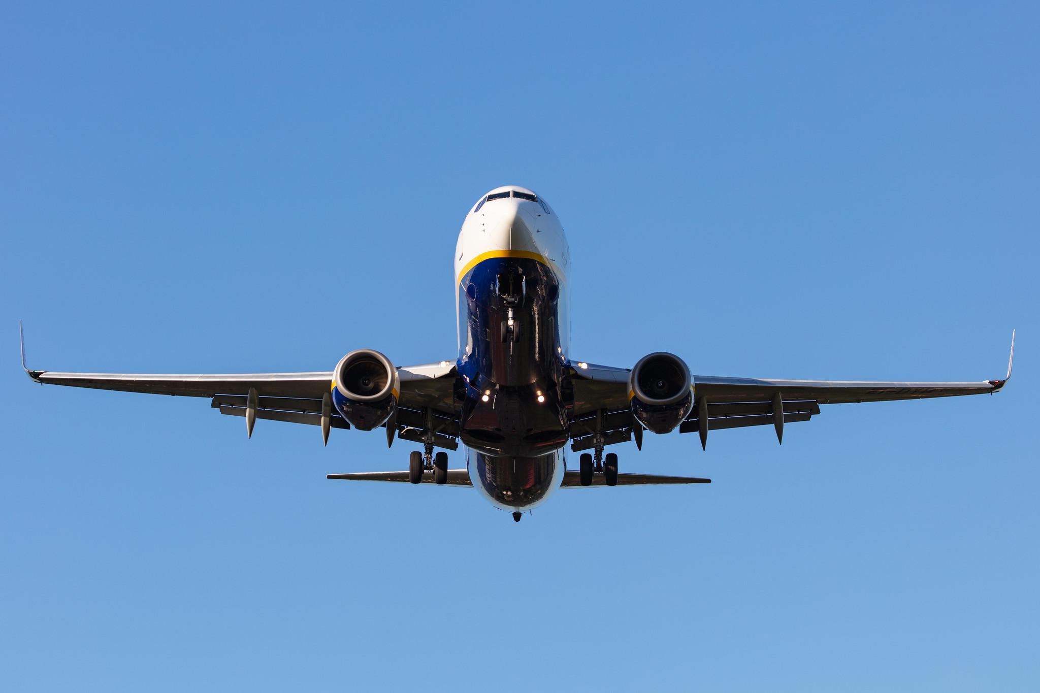 Hamburg Airport: Ryanair (FR / RYR) |  Boeing 737-8AS B738 | EI-DYB | MSN 33633