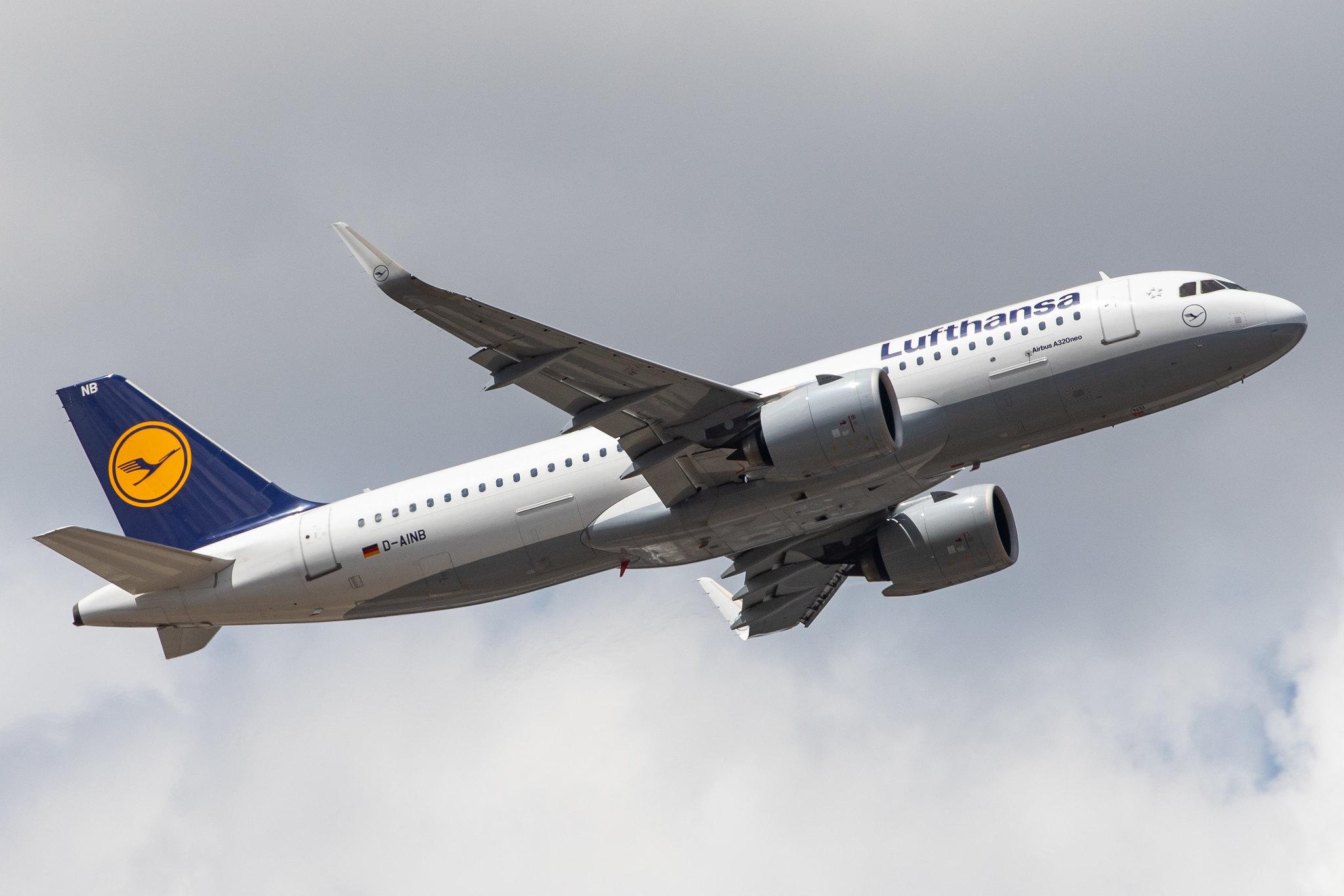 Frankfurt Airport: Lufthansa (LH / DLH) |  Airbus A320-271N A20N | D-AINB | MSN 6864