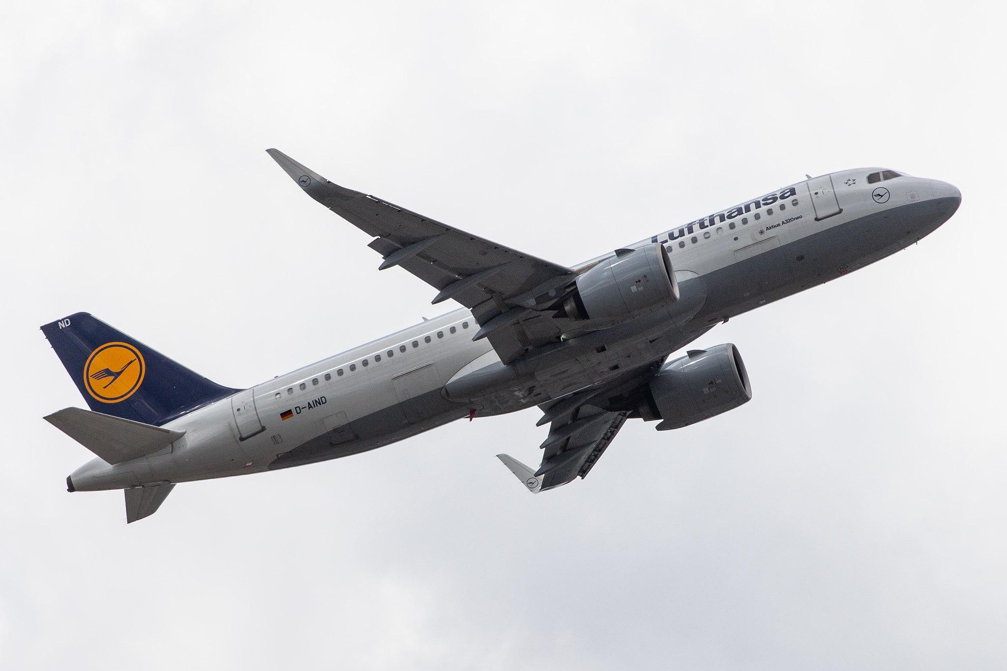 Frankfurt Airport: Condor (DE / CFG) |  Airbus A321-211 A321 | D-AIAC | MSN 5969