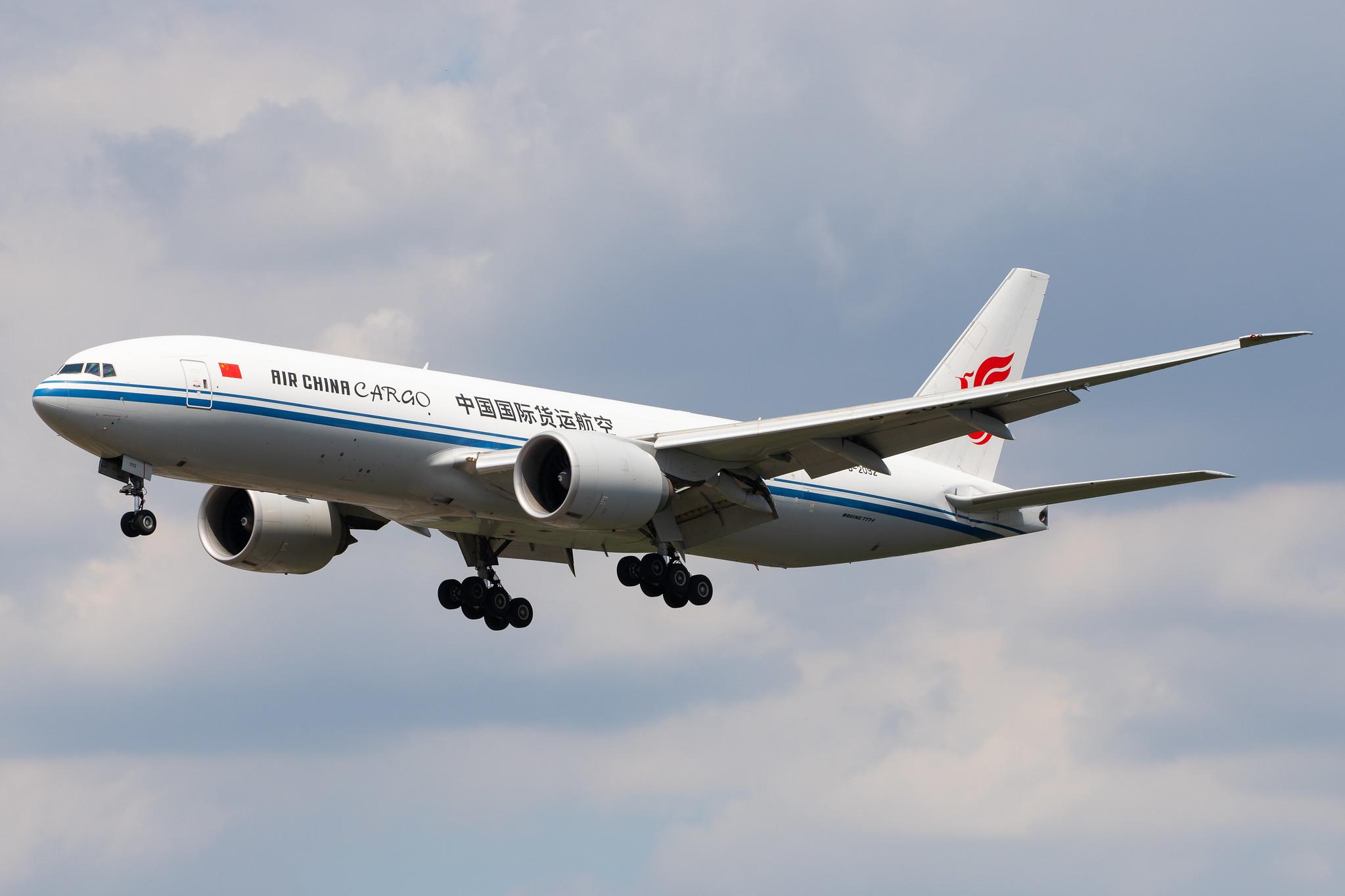 Frankfurt Airport: Air China Cargo (/ CAO) |  Boeing 777-FFT B77L | B-2092 | MSN 44683