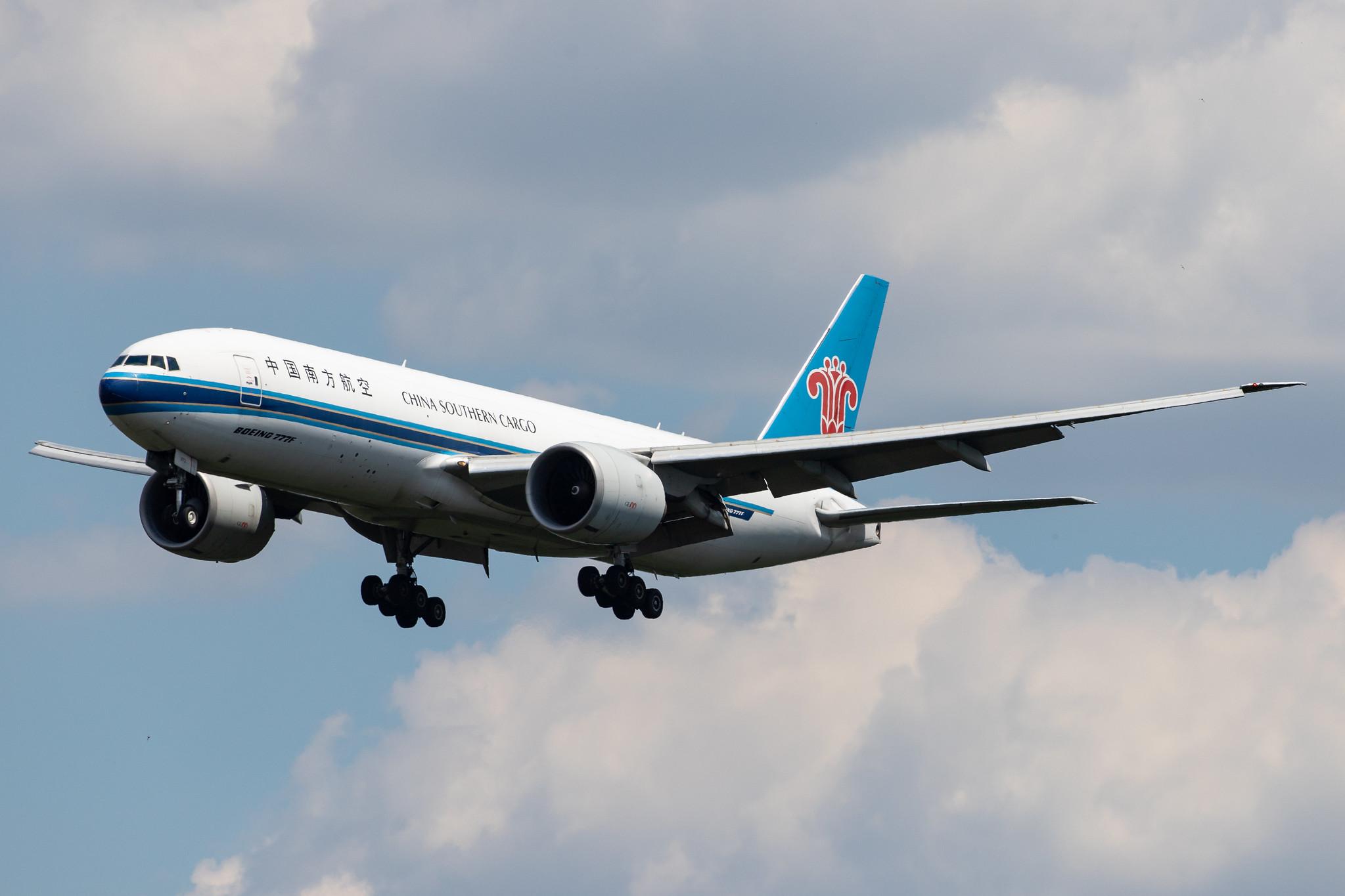 Frankfurt Airport: China Southern Cargo (CZ / CSN) | Operator: China Southern Airlines |  Boeing 777-F1B B77L | B-2073 | MSN 37311