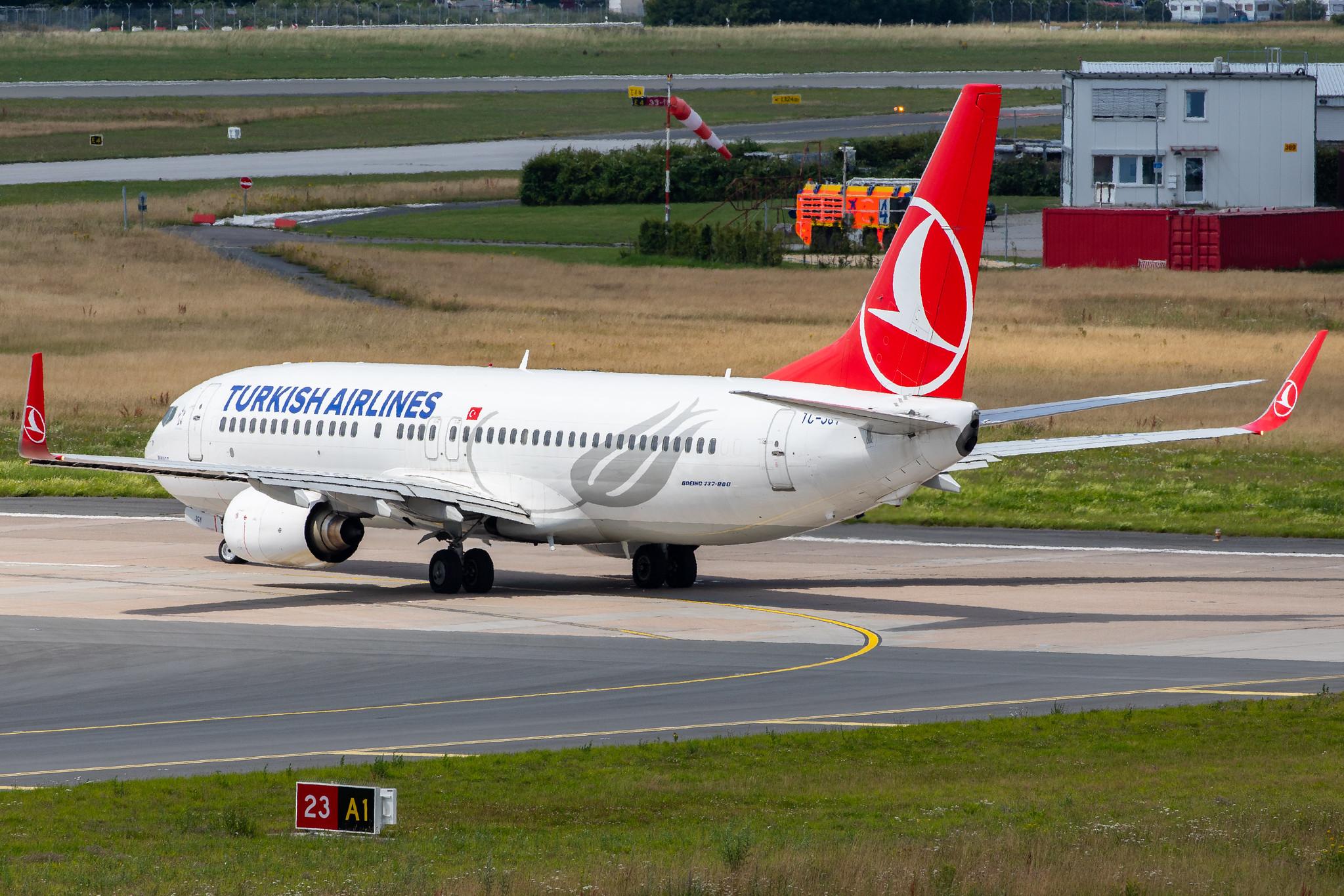 Hamburg Airport: Turkish Airlines (TK / THY) |  Boeing 737-8F2 B738 | TC-JGY | MSN 35738