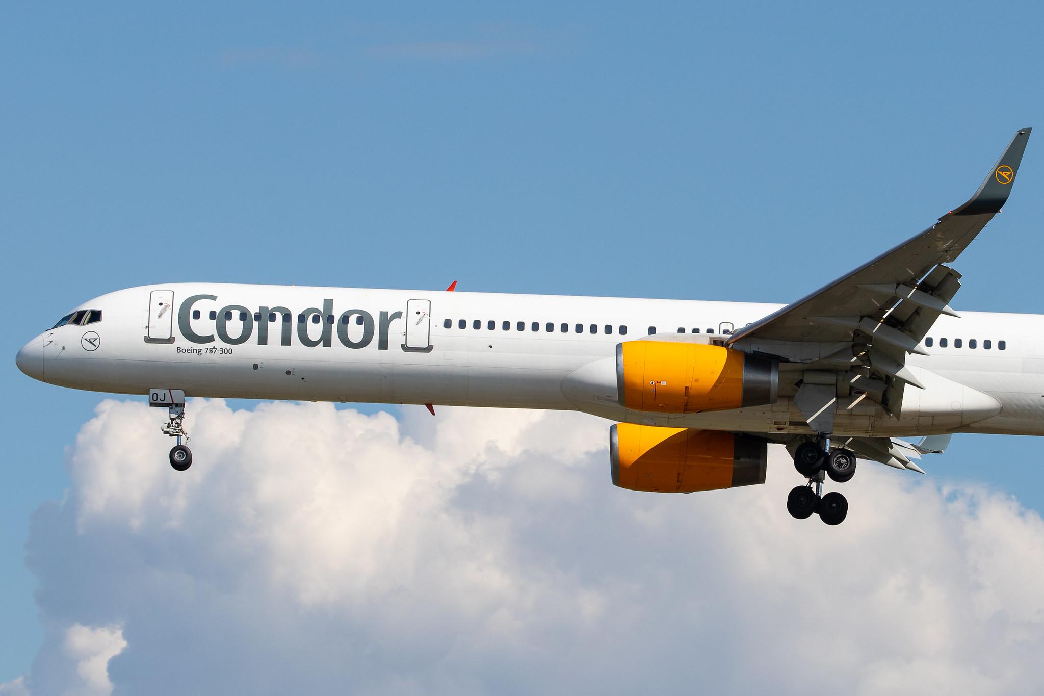 Frankfurt Airport: Condor (DE / CFG) |  Boeing 757-330 B753 | D-ABOJ | MSN 29019