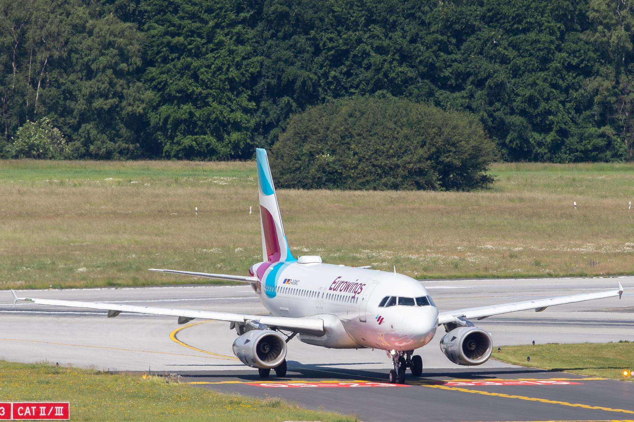 Hamburg Airport: Eurowings (EW / EWG) |  Airbus A319-132 A319 | D-AGWC | MSN 2976