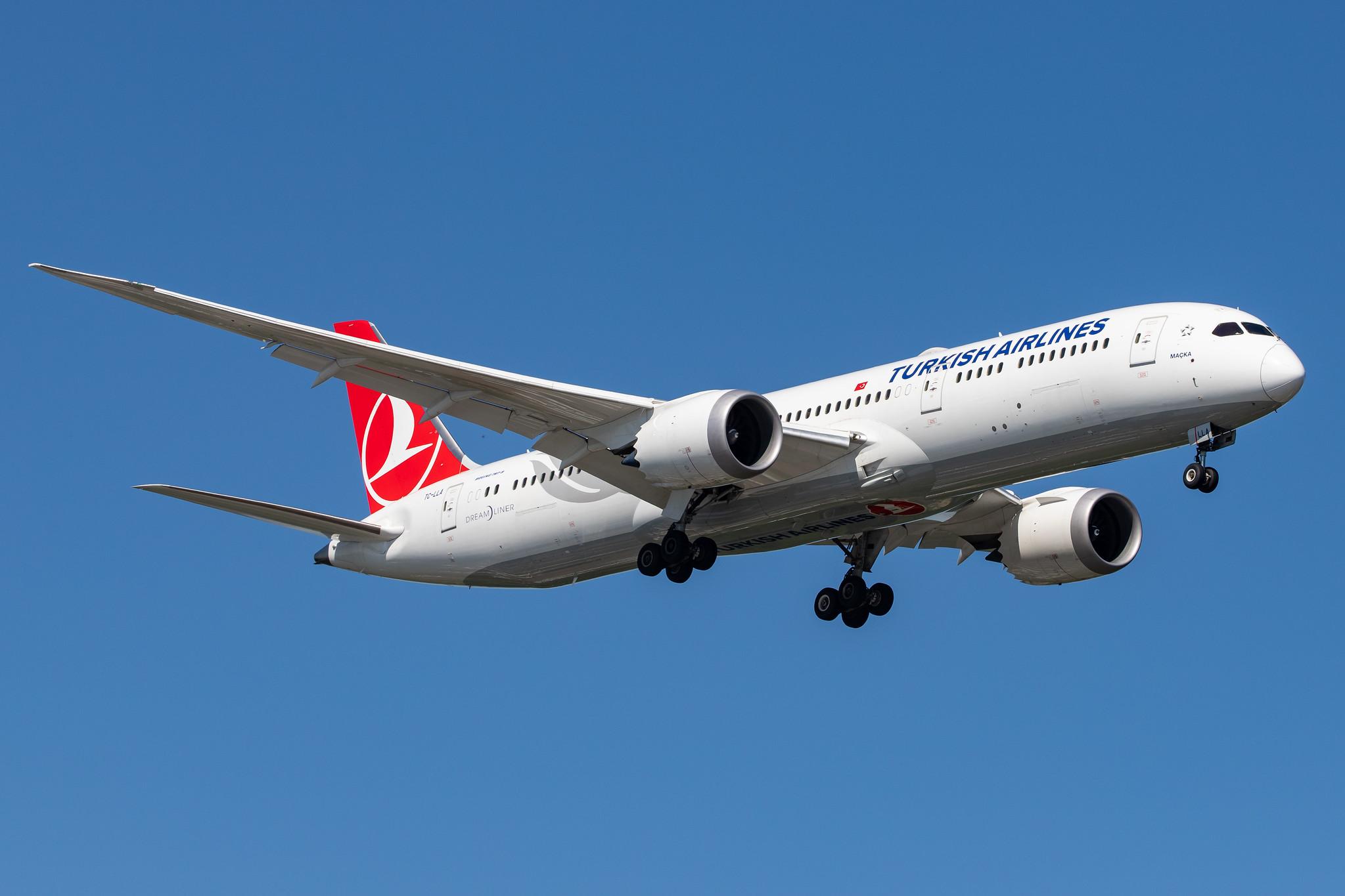 Hamburg Airport: Turkish Airlines (TK / THY) |  Boeing 787-9 Dreamliner B789 | TC-LLA | MSN 65801