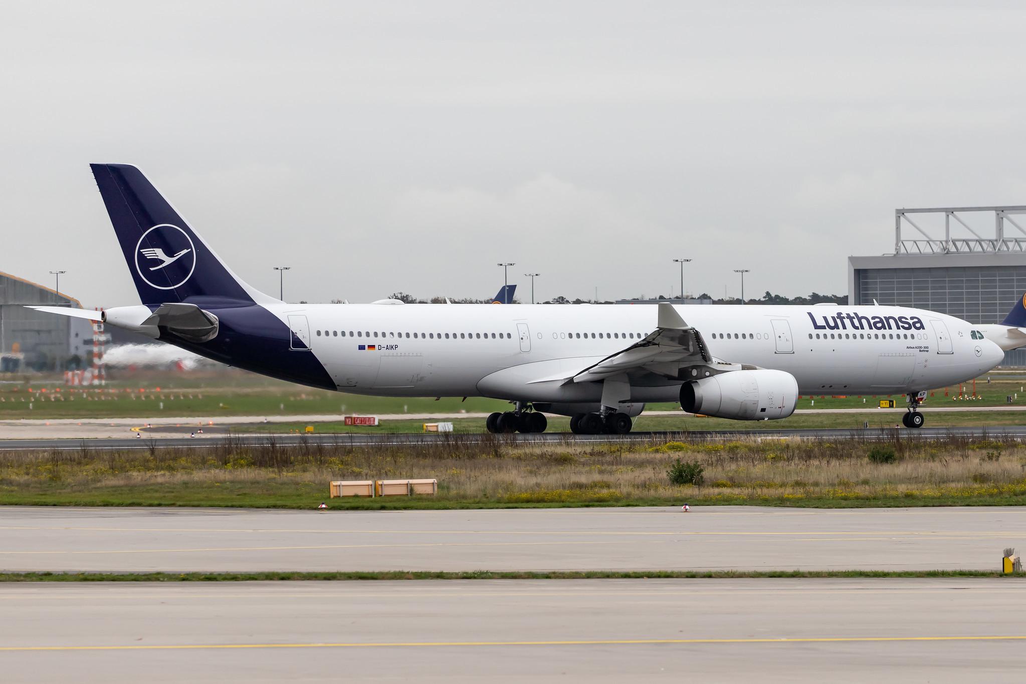 Frankfurt Airport: Lufthansa (LH / DLH) |  Airbus A330-343 A333 | D-AIKP | MSN 1292