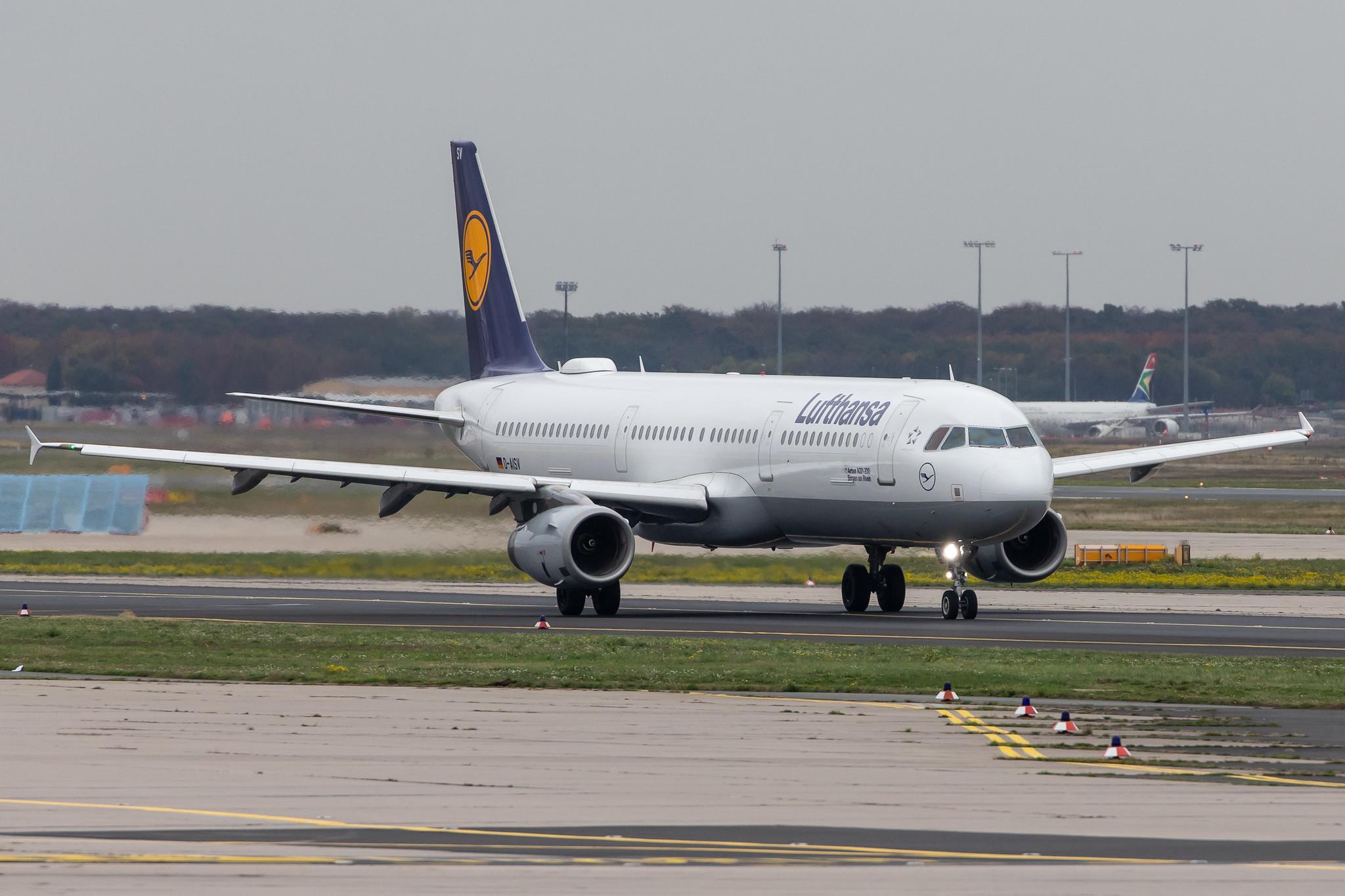 Frankfurt Airport: Lufthansa (LH / DLH) |  Airbus A321-231 A321 | D-AISV | MSN 4050