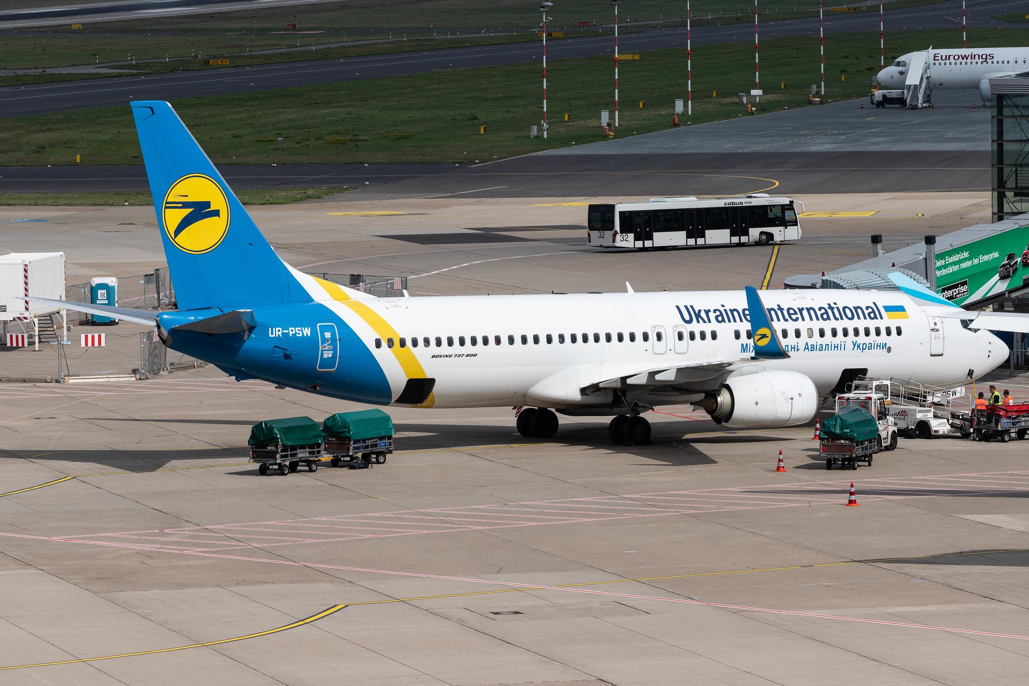 Düsseldorf Airport: Ukraine International Airlines (PS / AUI) | Operator: Ukraine Int. Airlines |  Boeing 737-8KV B738 | UR-PSW | MSN 41536