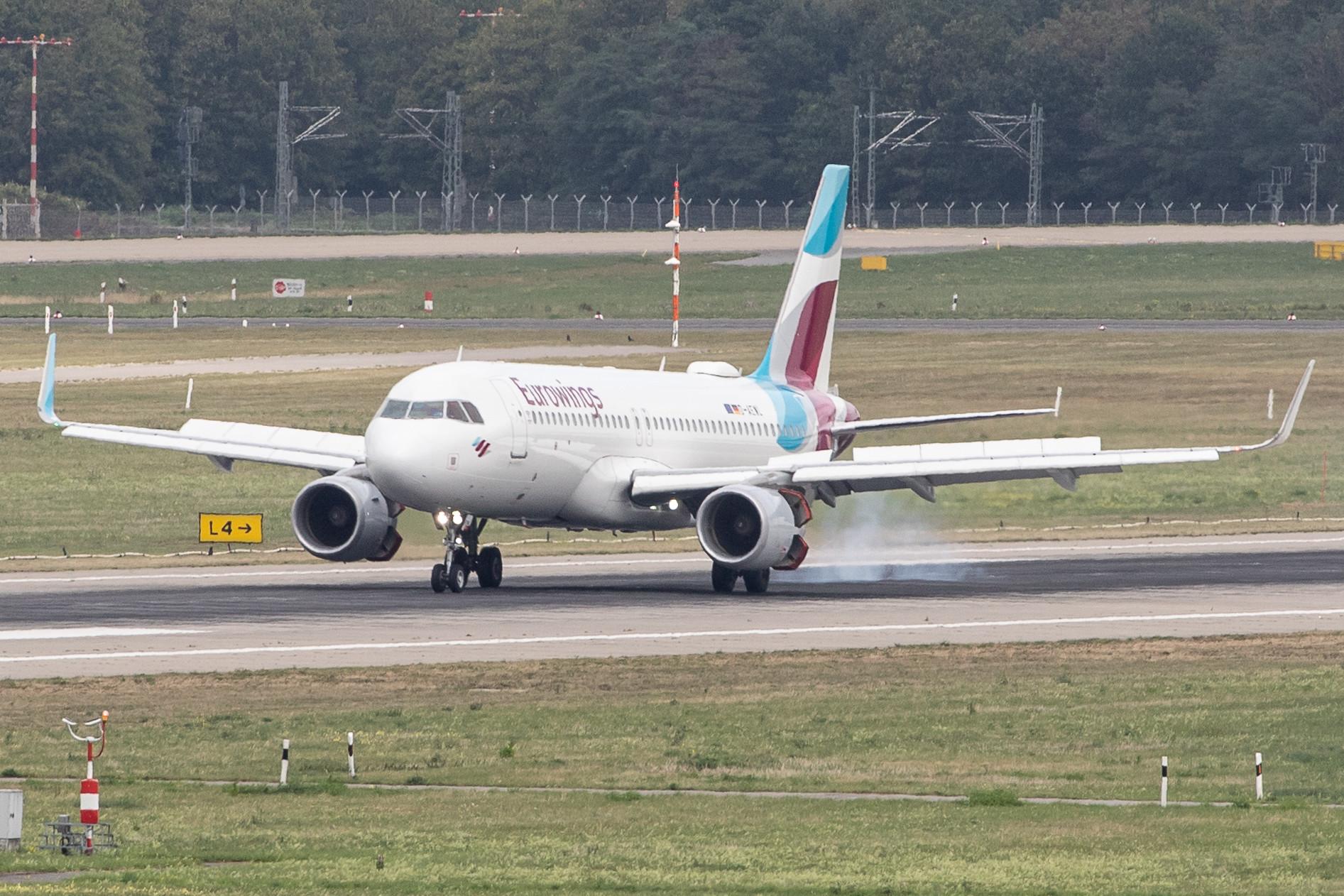 Düsseldorf Airport: Eurowings (EW / EWG) |  Airbus A320-214 A320 | D-AEWL | MSN 7263