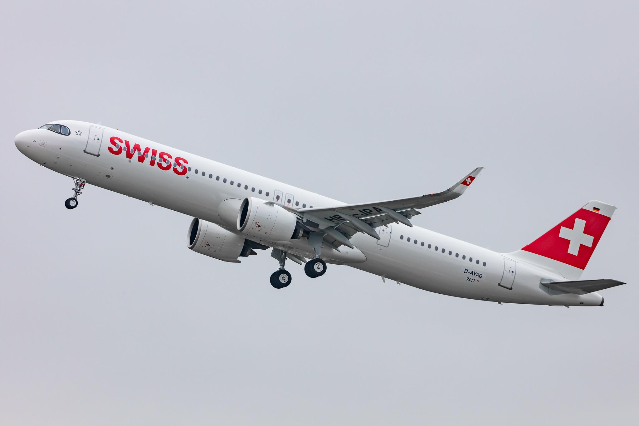 Hamburg Airport: Swiss (LX / SWR) |  Airbus A321-271NX A21N | D-AYAO | MSN 9417 (HB-JPA)