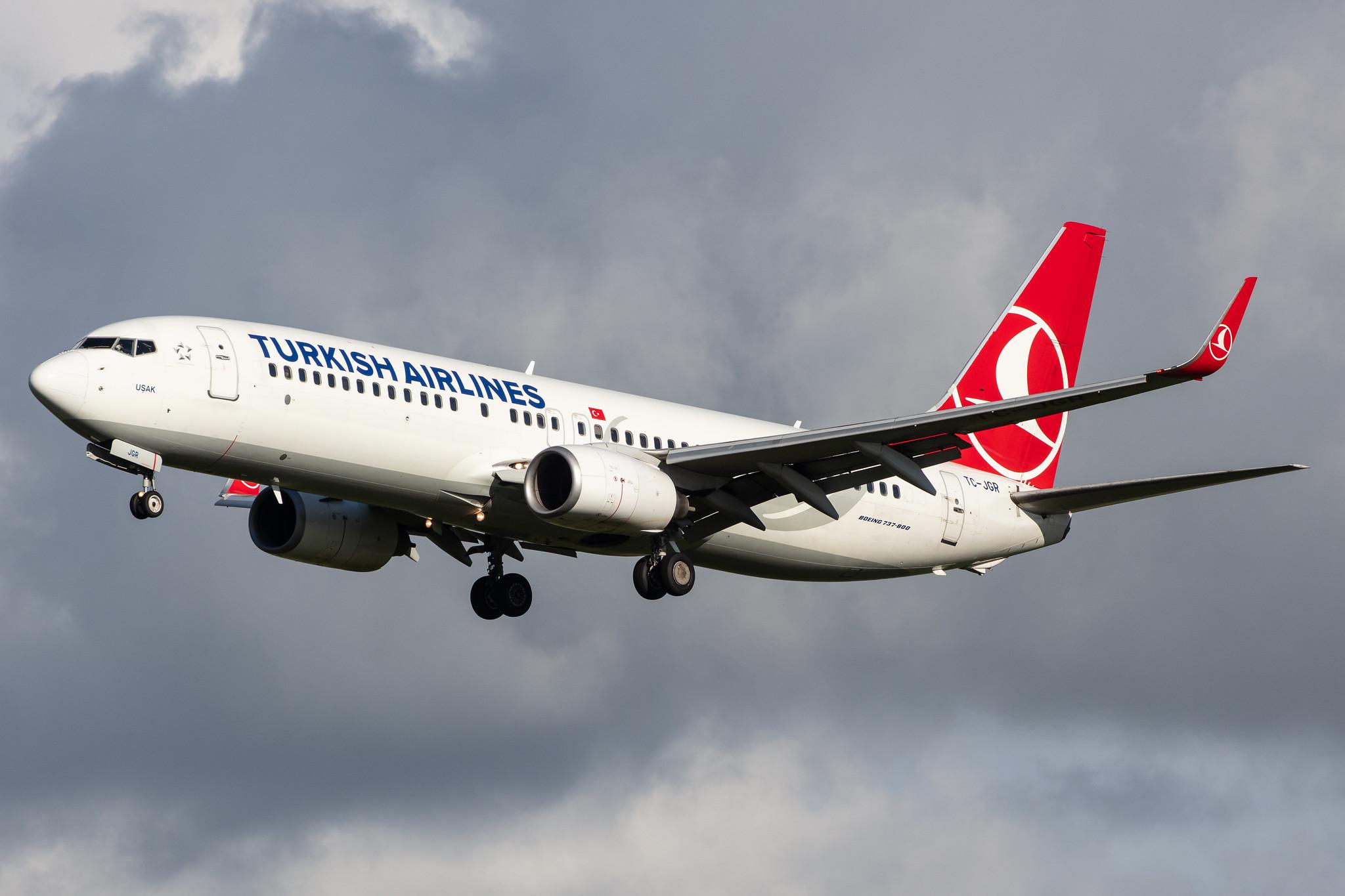 Amsterdam Airport Schiphol: Turkish Airlines (TK / THY) |  Boeing 737-8F2 B738 | TC-JGR | MSN 34415