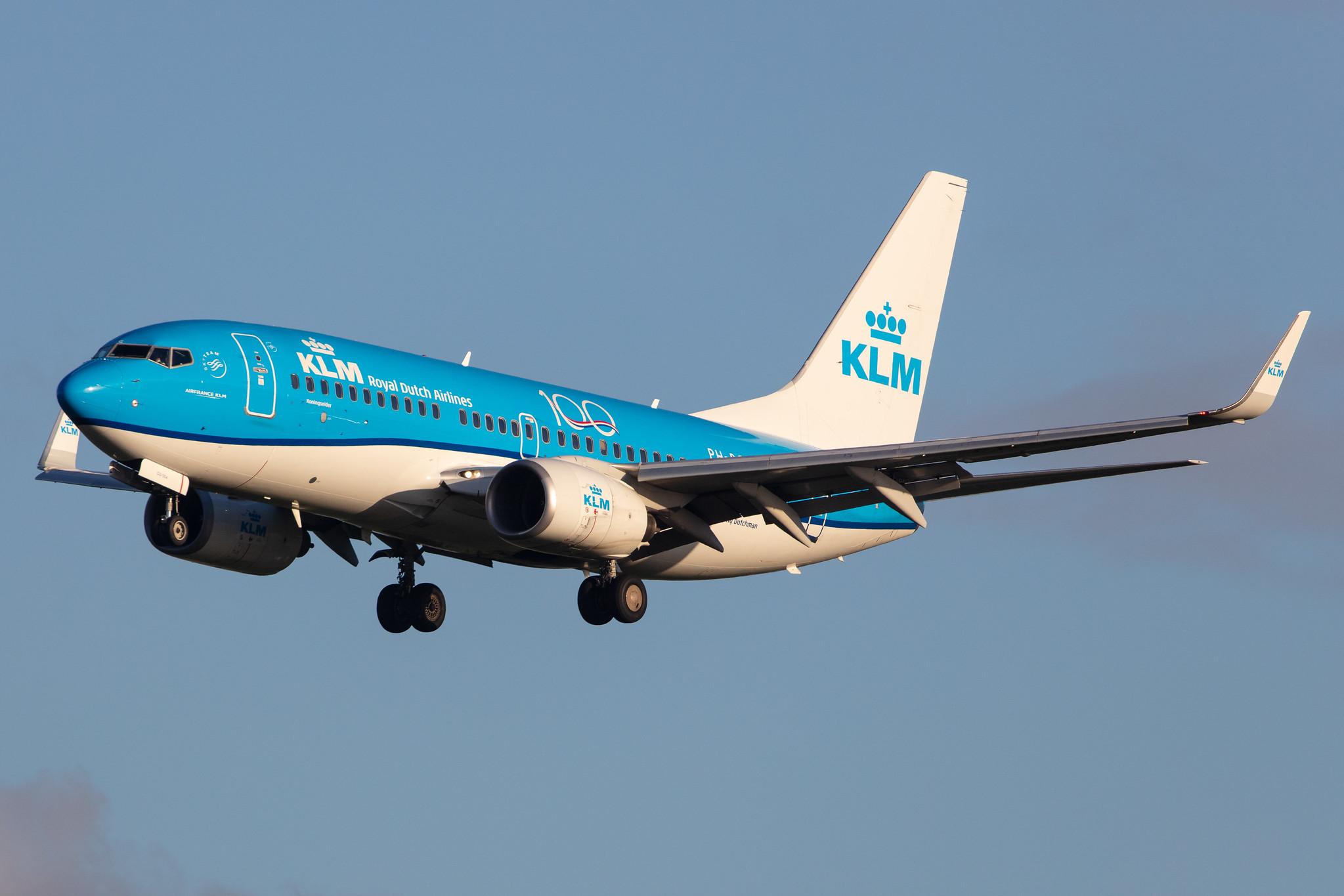 Amsterdam Airport Schiphol: KLM (KL / KLM) |  Boeing 737-7K2 B737 | PH-BGG | MSN 30367