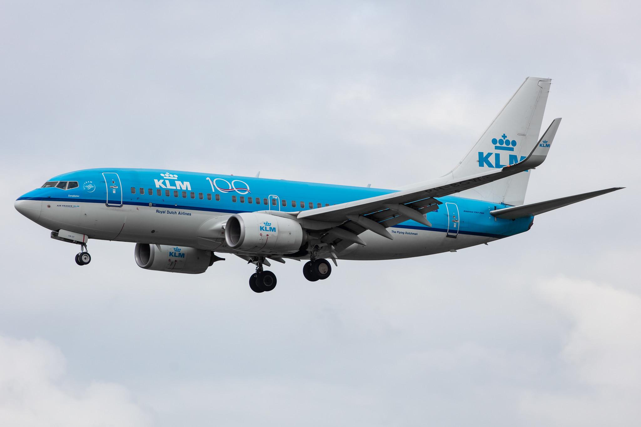 Amsterdam Airport Schiphol: KLM (KL / KLM) |  Boeing 737-7K2 B737 | PH-BGW | MSN 38128
