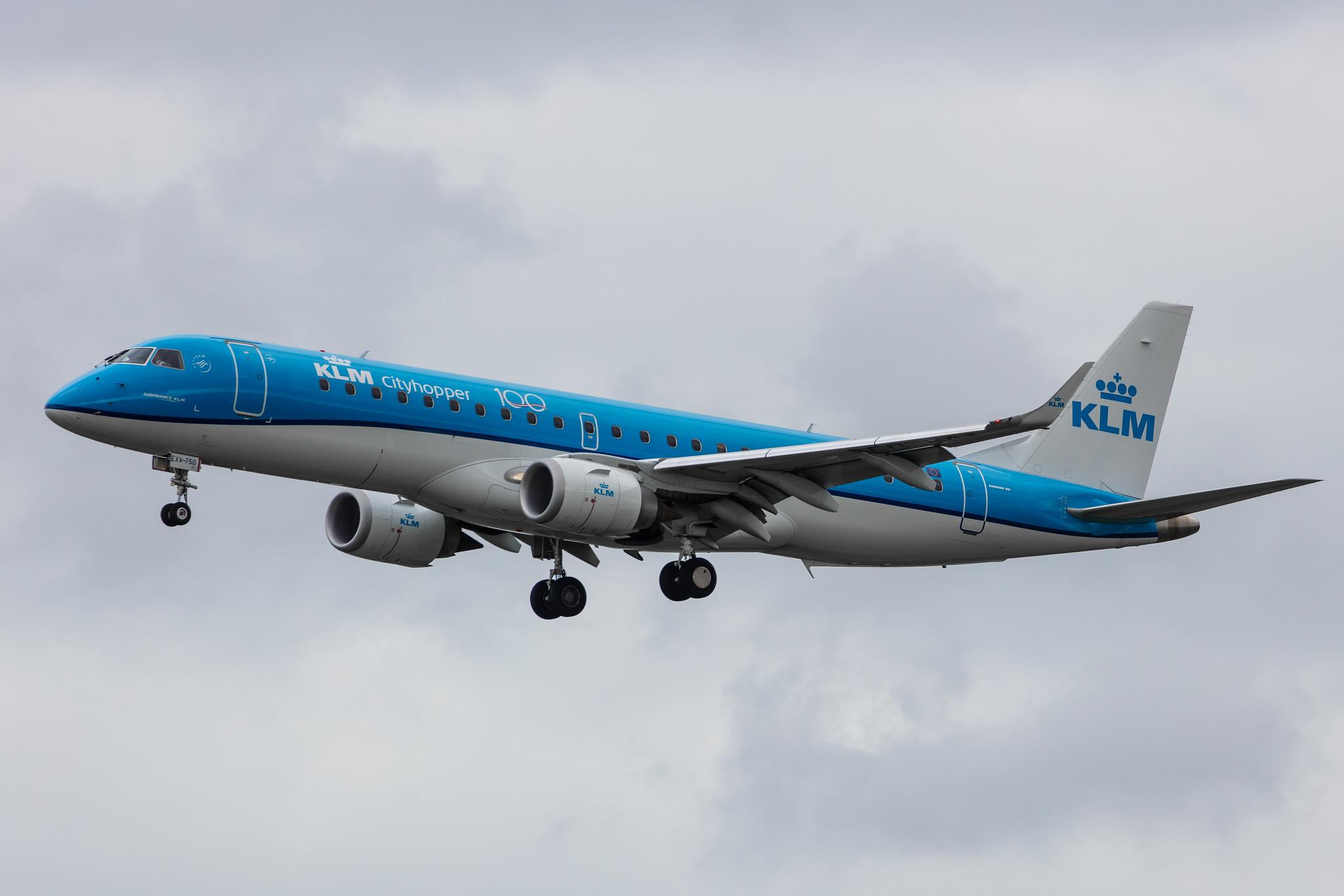 Amsterdam Airport Schiphol: KLM (KL / KLM) | Operator: KLM Cityhopper |  Embraer E190STD E190 | PH-EXV | MSN 19000750