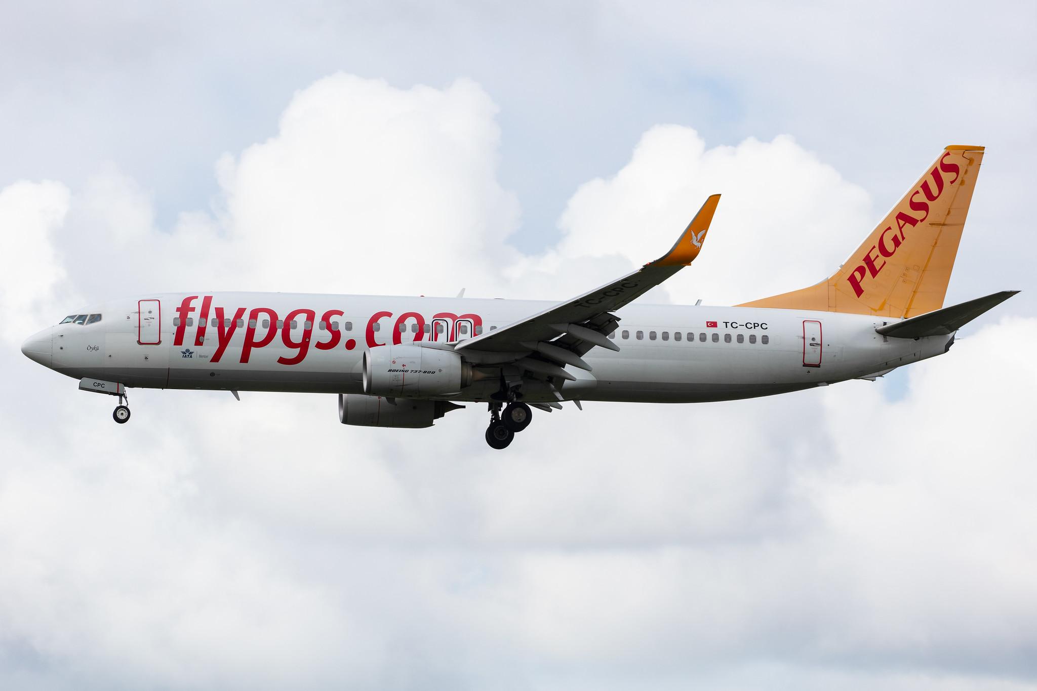 Amsterdam Airport Schiphol: Pegasus Airlines (PC / PGT) |  Boeing 737-82R B738 | TC-CPC | MSN 40878