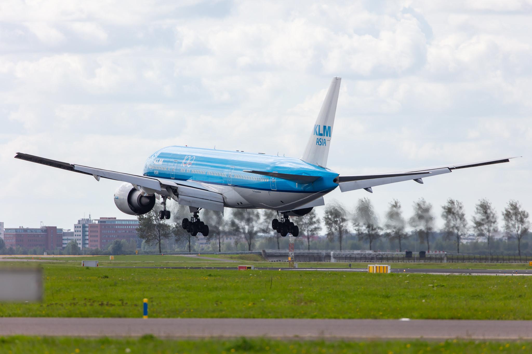 Amsterdam Airport Schiphol: KLM (KL / KLM) |  Boeing 777-206(ER) B772 | PH-BQM | MSN 34712