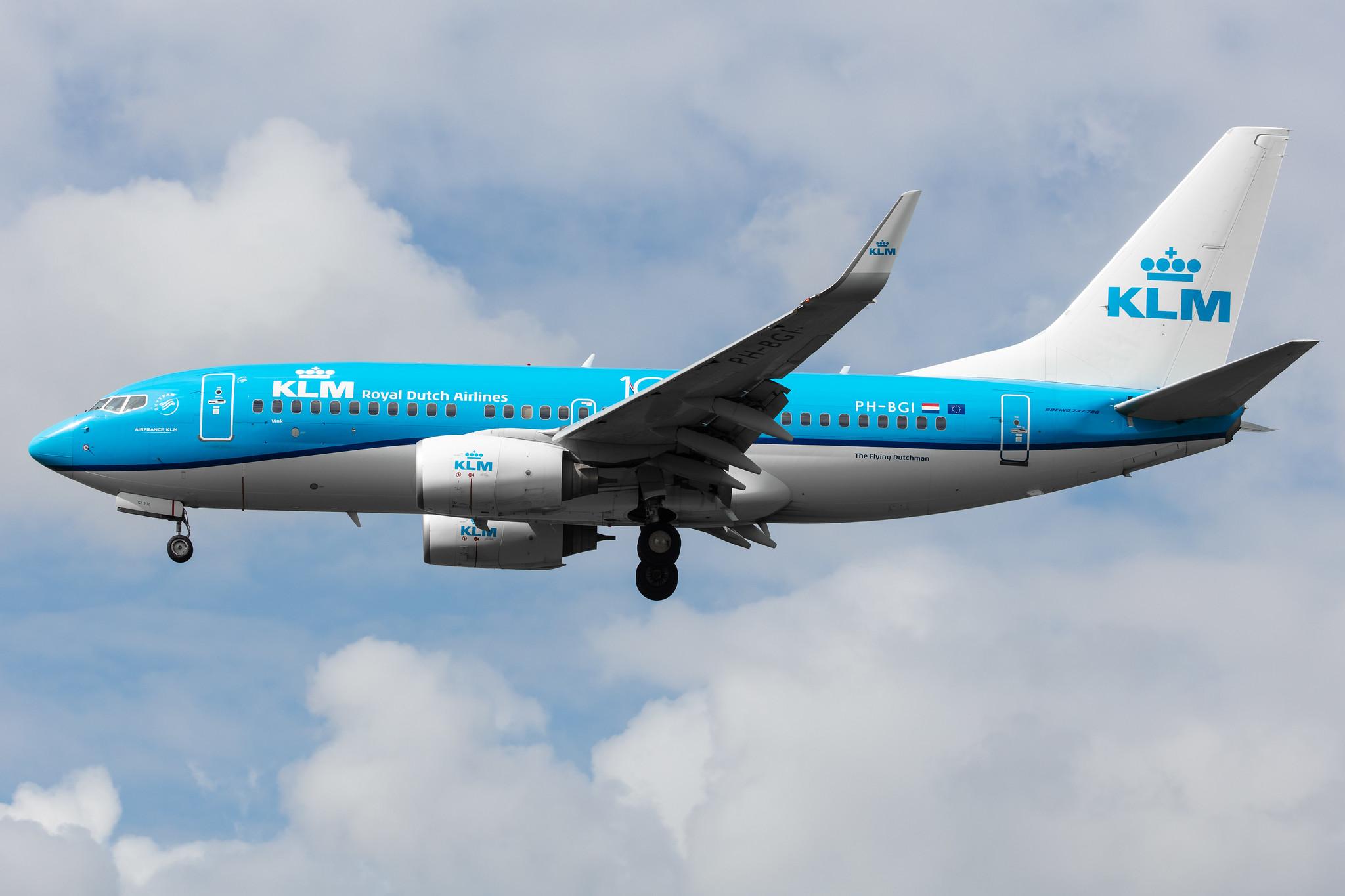 Amsterdam Airport Schiphol: KLM (KL / KLM) |  Boeing 737-7K2 B737 | PH-BGI | MSN 30364